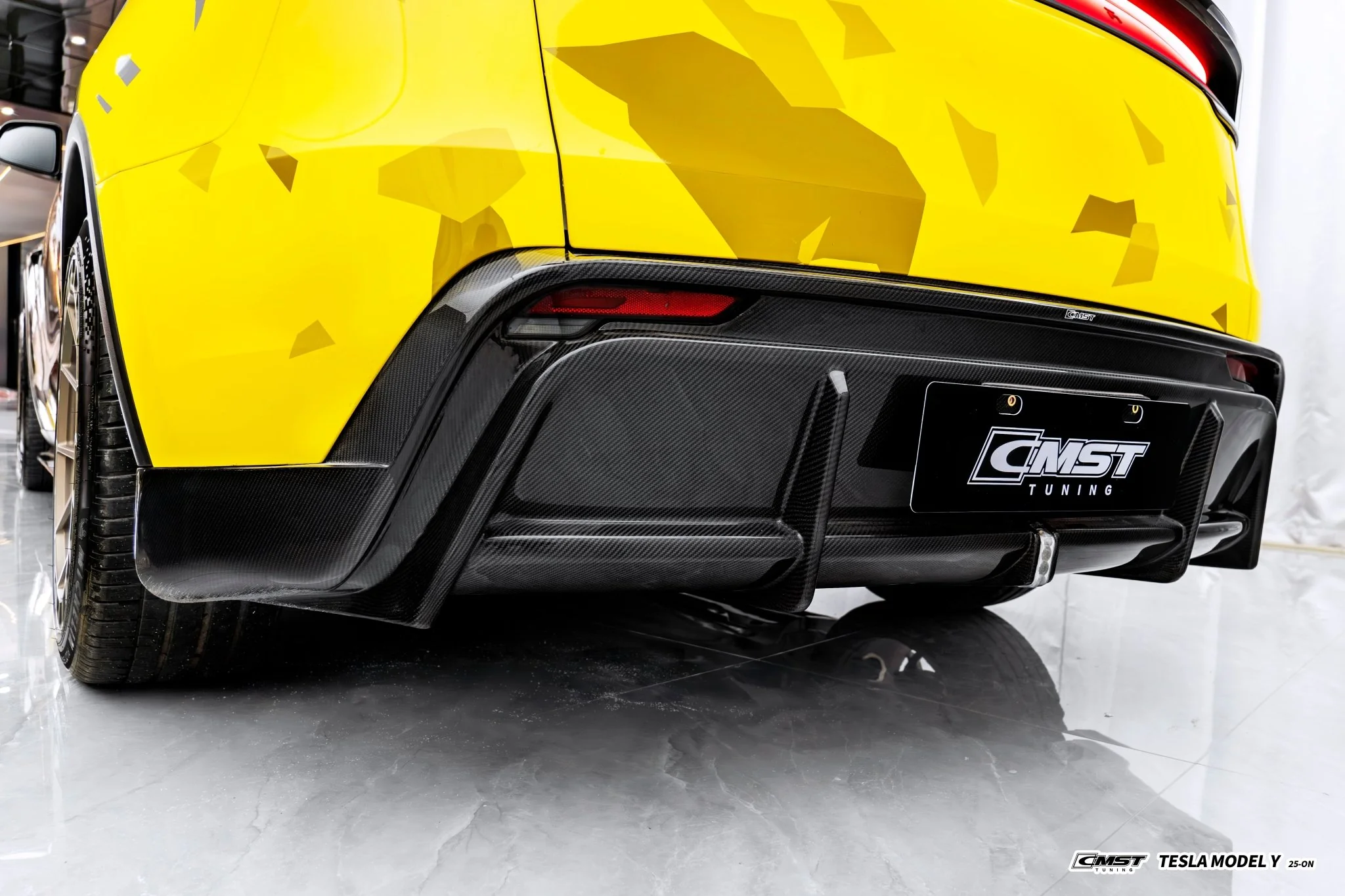 CMST 2025+ Tesla Model Y Lowline Kit Carbon Fibre Bodykit V.1 - Image 24