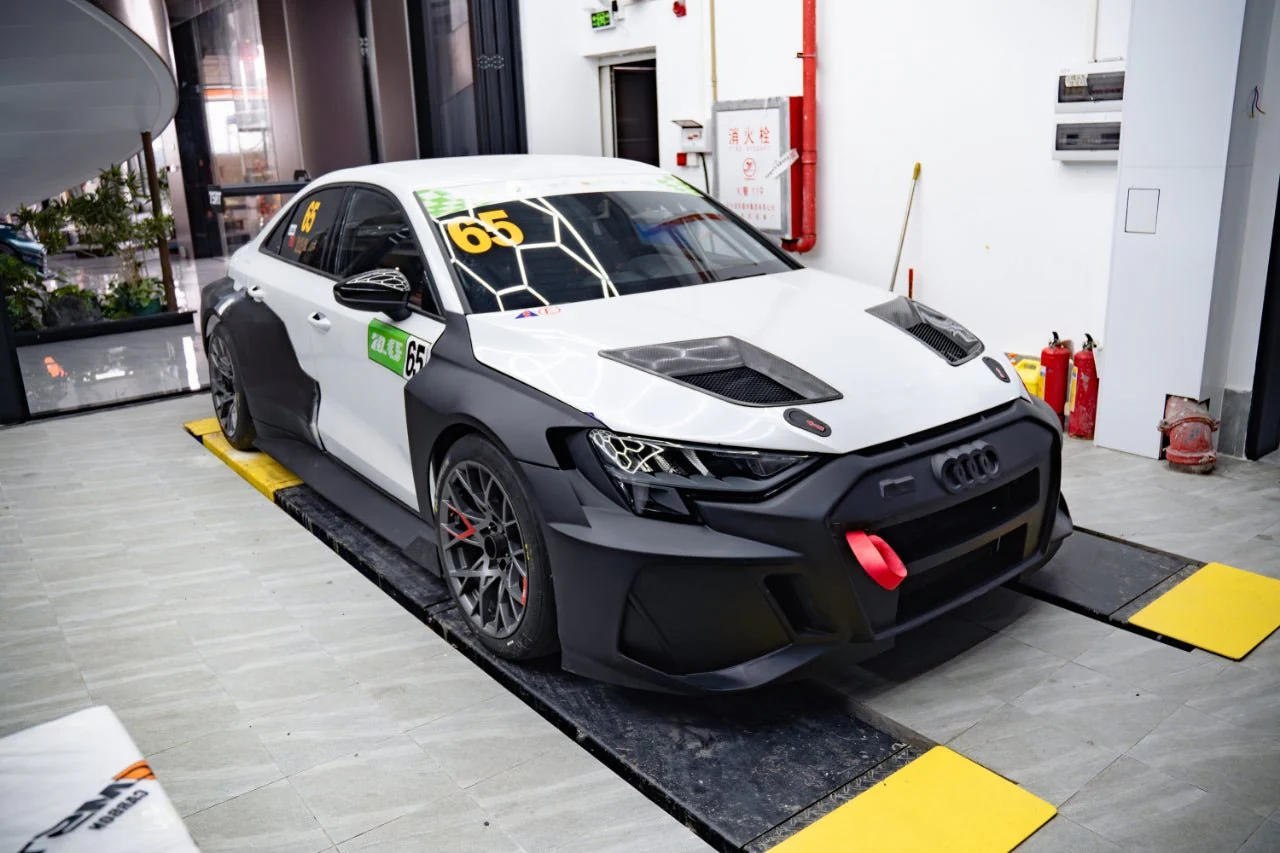 CMST Audi RS3 LMS TCR 8Y FRP or Carbon Fibre Bodykit - Image 3