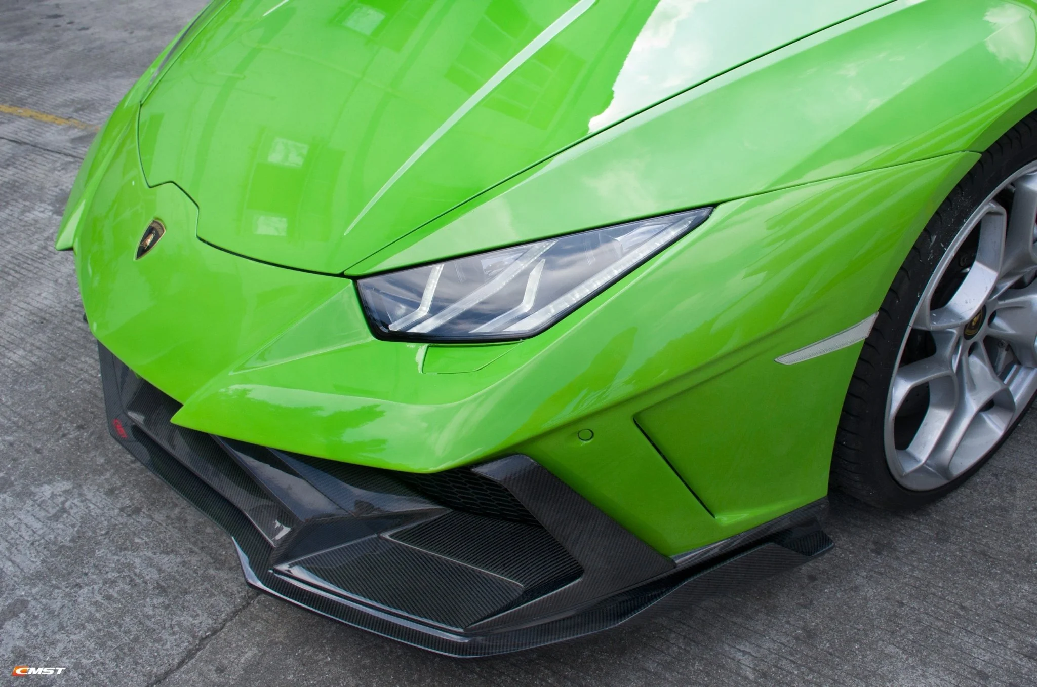 CMST Carbon Fiber Full Body Kit for Lamborghini Huracán LP580/LP610 14-18 - Image 6