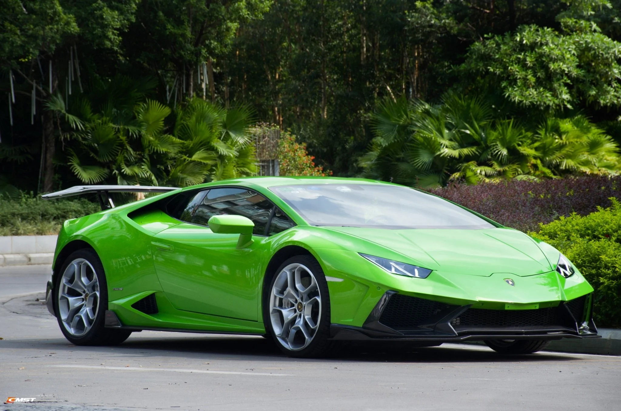 CMST Carbon Fiber Full Body Kit for Lamborghini Huracán LP580/LP610 14-18 - Image 9