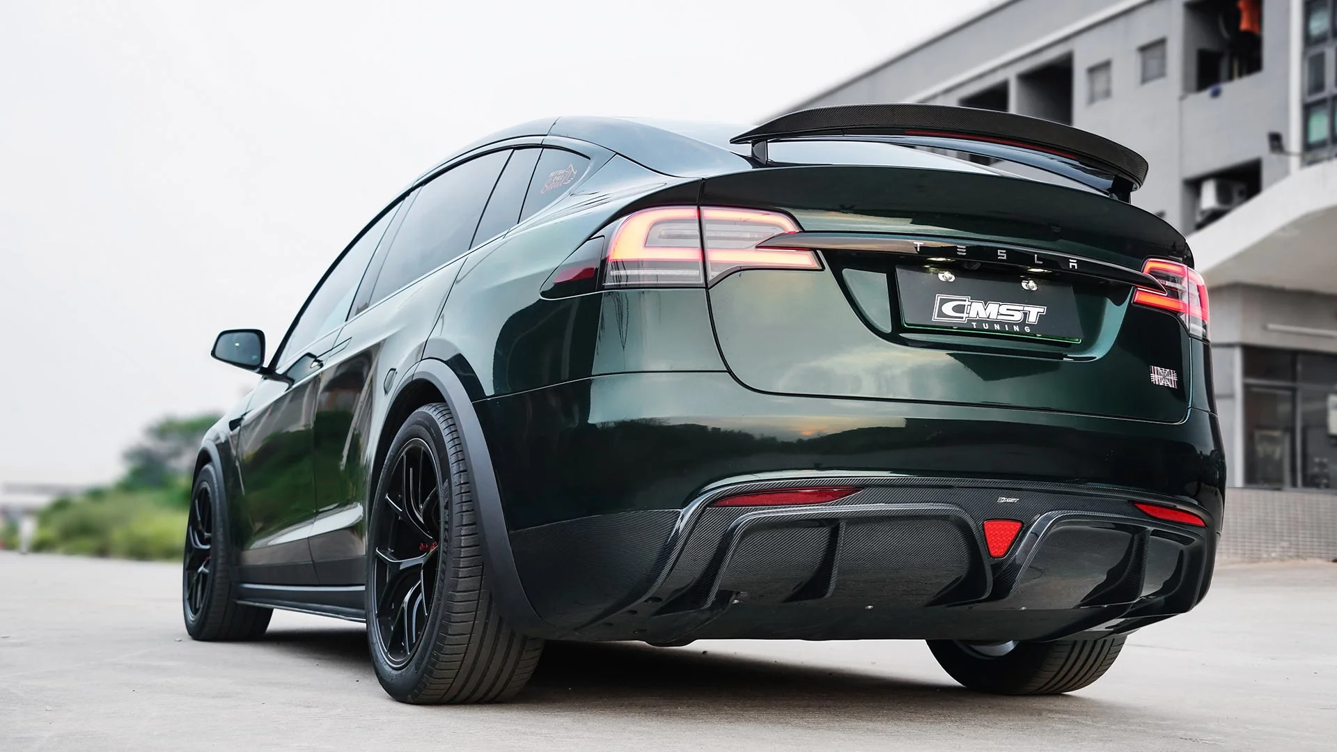 CMST Carbon Fiber Full Body Kit for Tesla Model X Gen 2 2022-2026 - Image 15