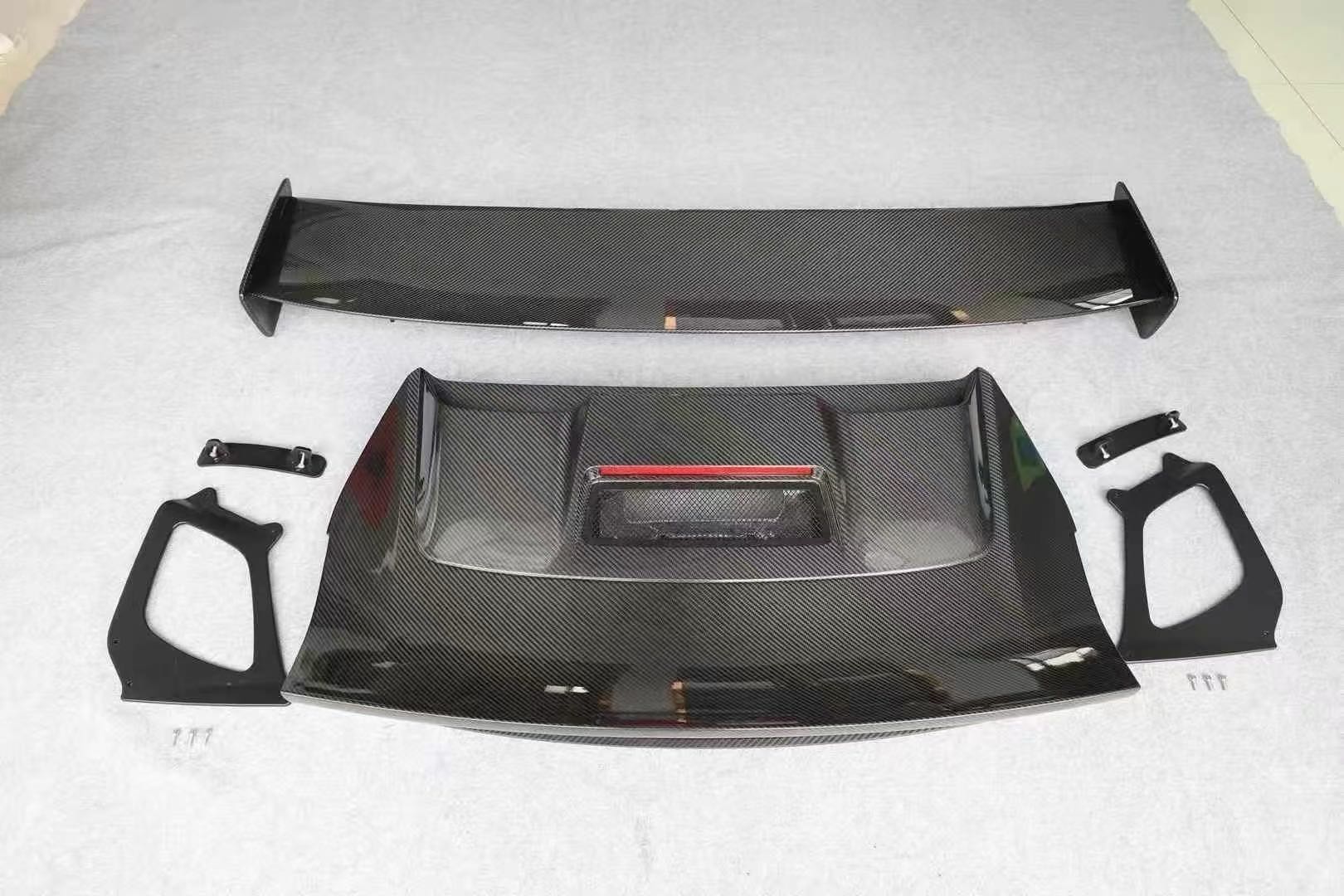 Dry Carbon Fiber GT2 RS Style with Boot Lid for Porsche 911 991.1 991.2 2012-2018 - Image 4