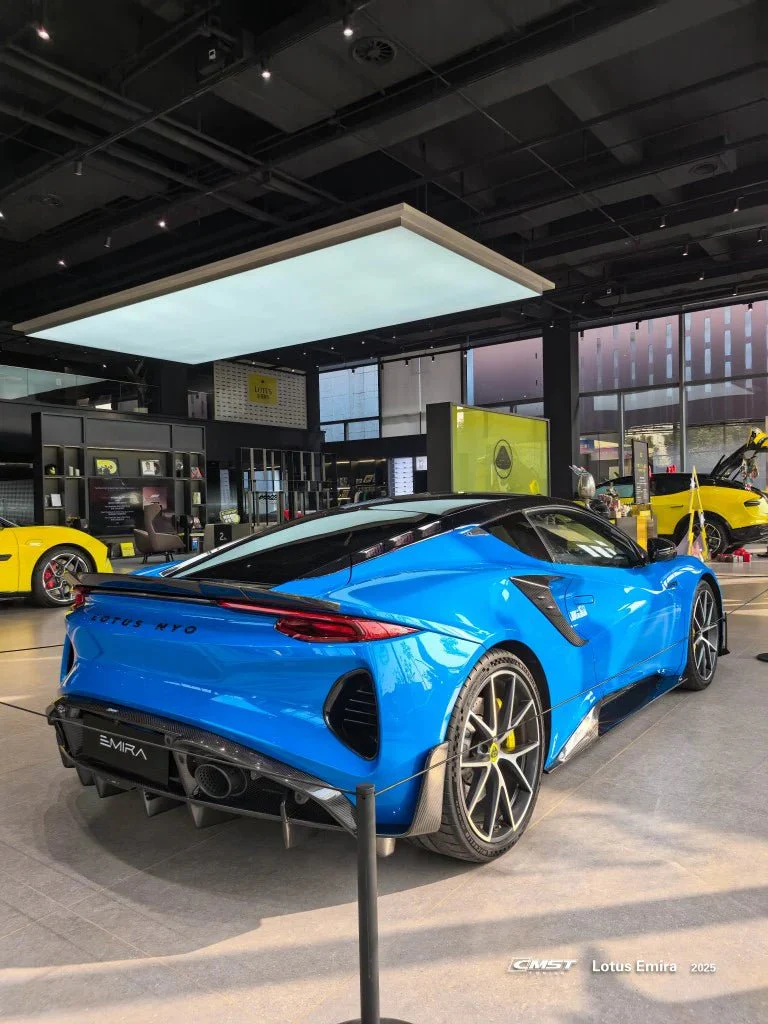 CMST Dry-Carbon (Prepreg) Lotus Emira Full Bodykit (2021-2025) - Image 16