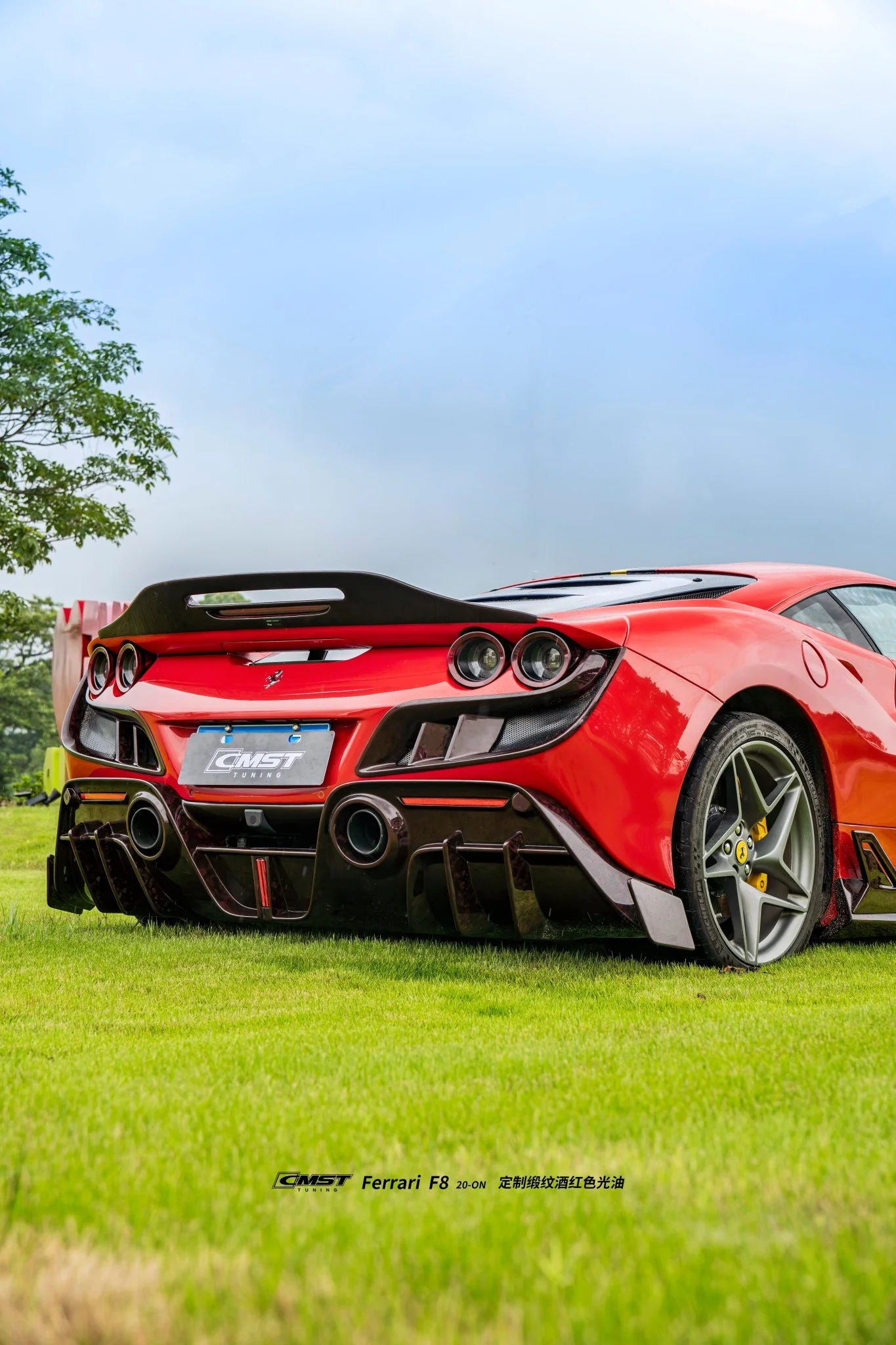 CMST Ferrari F8 Prepreg / Dry-Carbon Fibre Bodykit - Image 7
