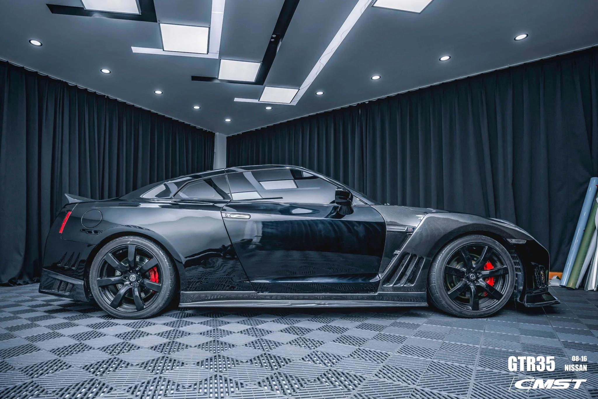 CMST Nissan GTR 2008-2016 R35 Full Carbon Fibre Bodykit - Image 13