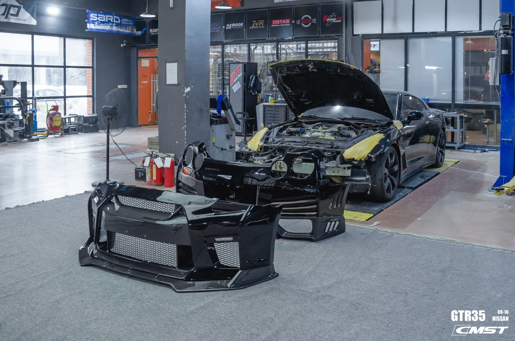 CMST Nissan GTR 2008-2016 R35 Full Carbon Fibre Bodykit - Image 39
