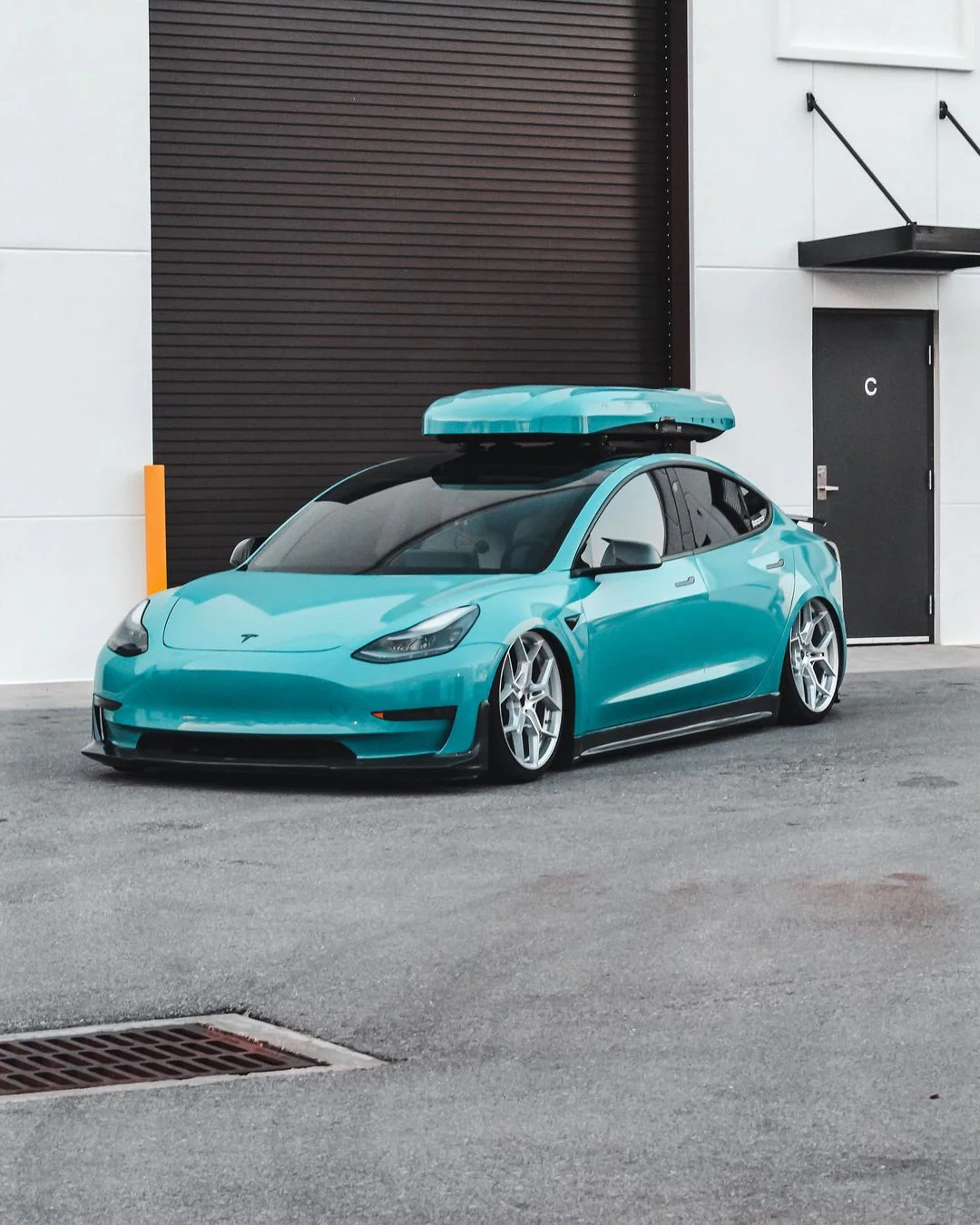 CMST Tesla Model 3 Carbon Fiber Full Body Kit Style E - Image 73