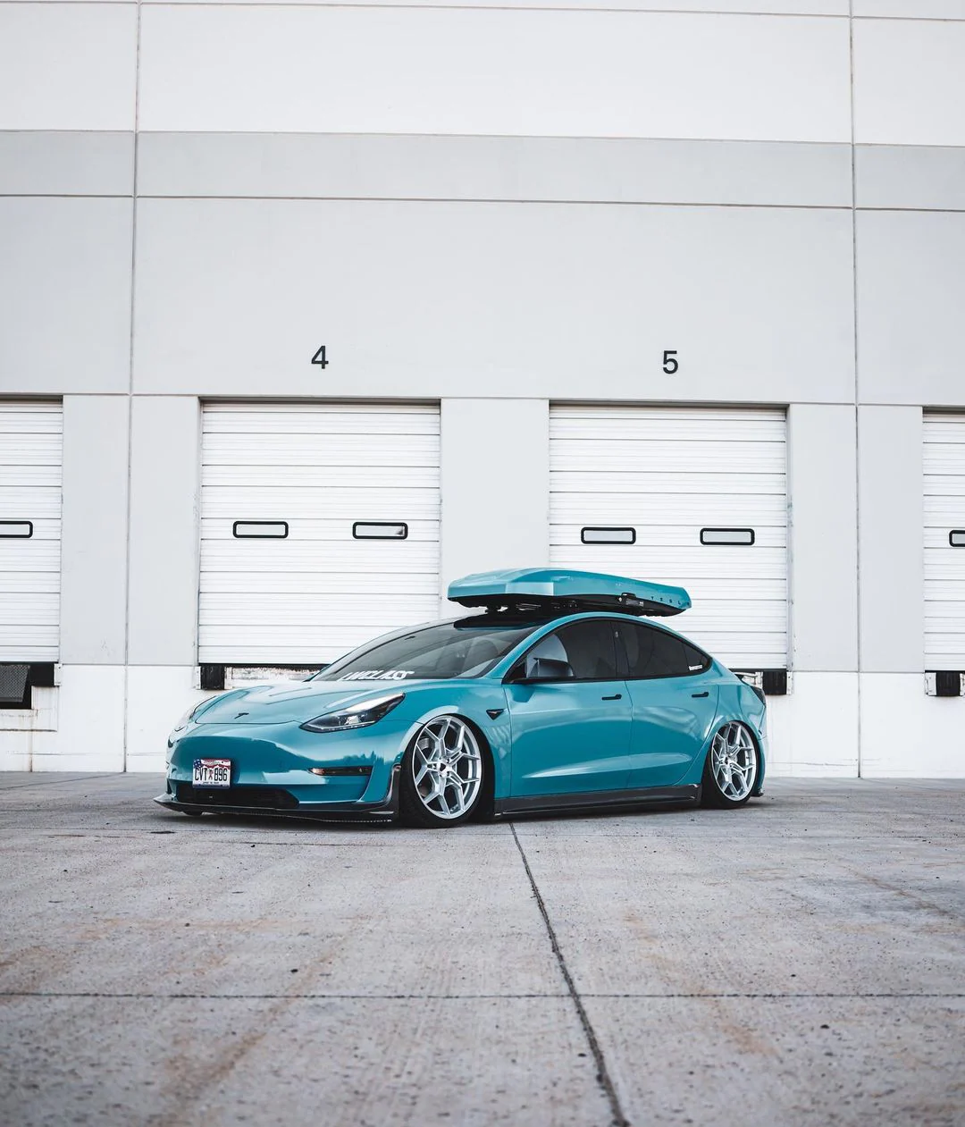 CMST Tesla Model 3 Carbon Fiber Full Body Kit Style E - Image 79
