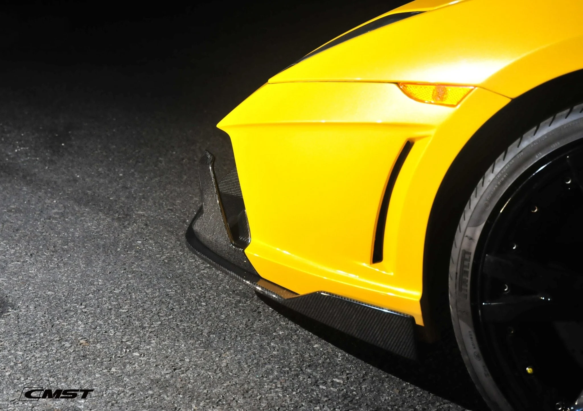 CMST Carbon Fiber Full Body Kit for Lamborghini Huracán LP550 09-13 - Image 4