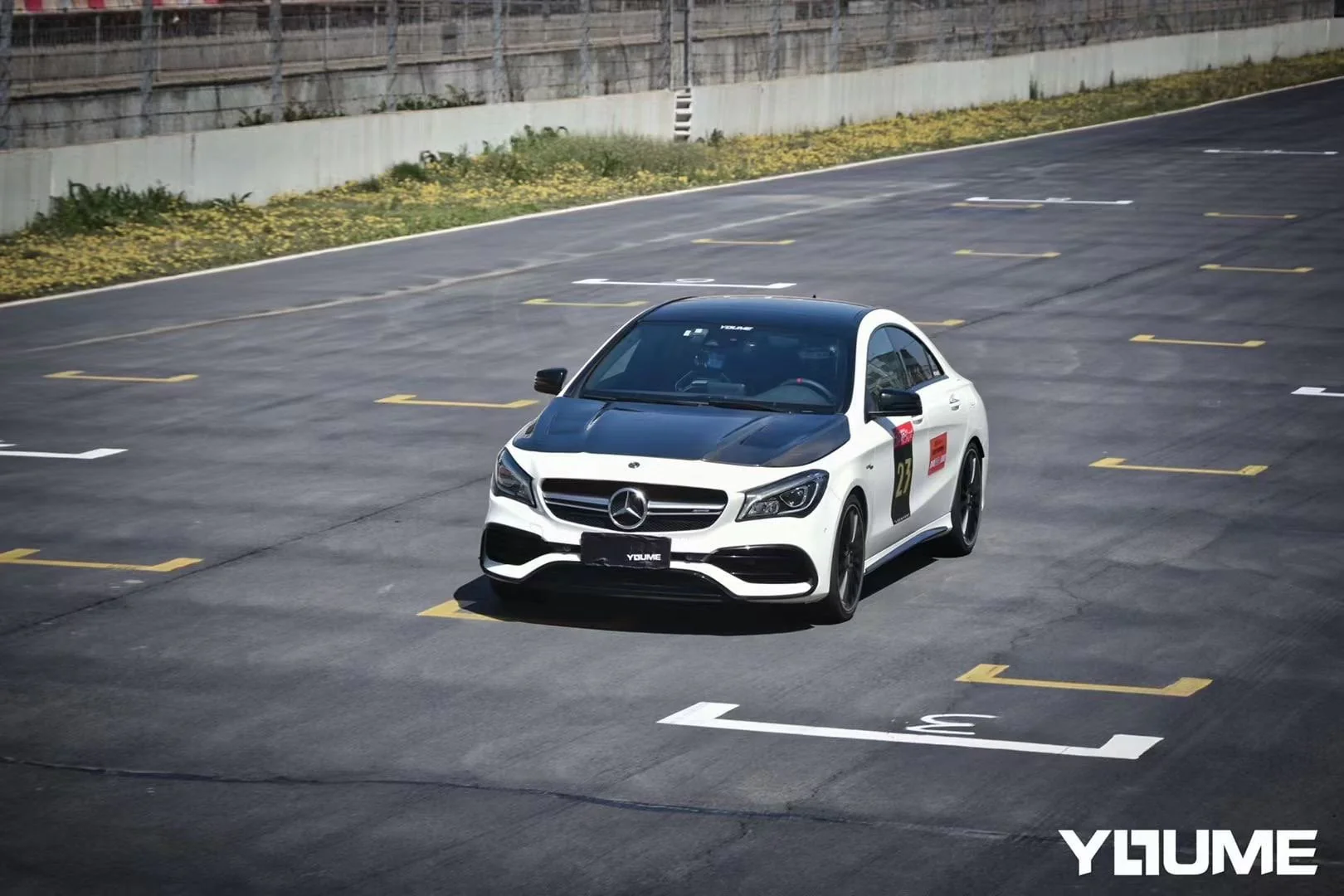 CMST Tuning Carbon Fiber Hood Bonnet for C117 2014-2019 CLA-250 CLA-45 AMG - Image 5