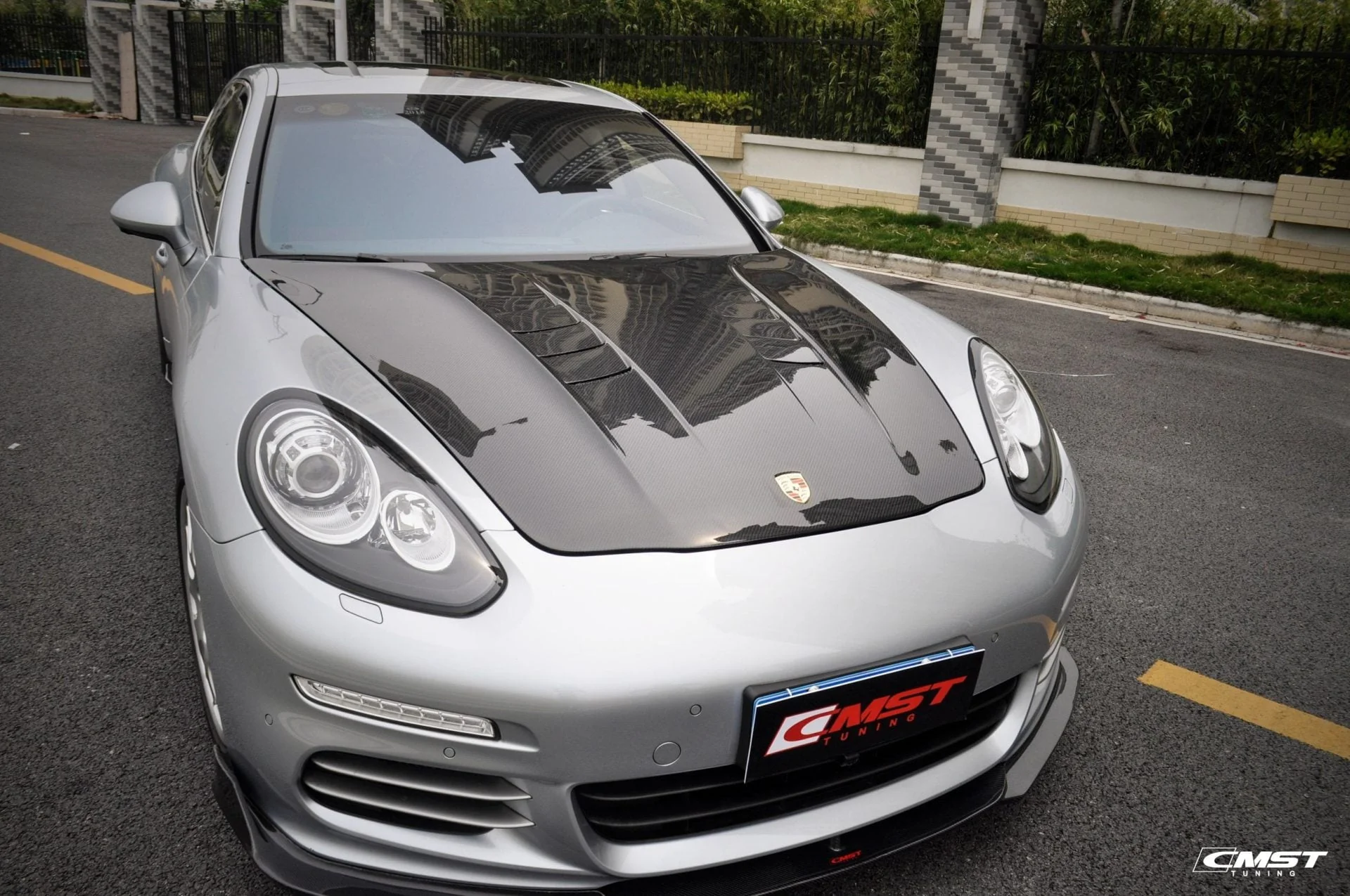 CMST Tuning Carbon Fiber Hood for Porsche Panamera 970 2010-2016 - Image 3