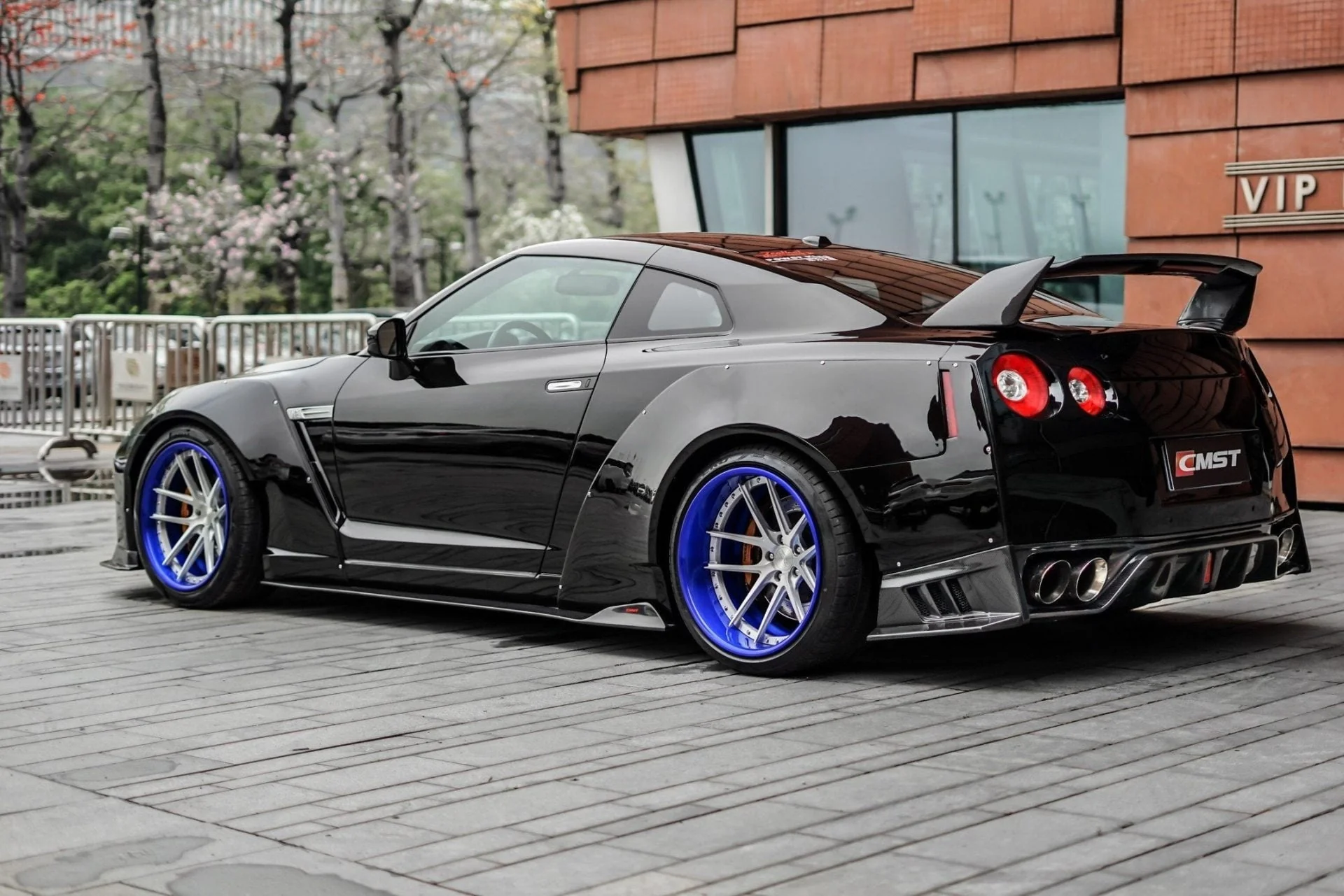 CMST Tuning  Facelift Conversion Partial Carbon Fiber Rear Bumper & Rear Diffuser 4 Pcs for Nissan GTR GT-R R35 2008-2016 - Image 4