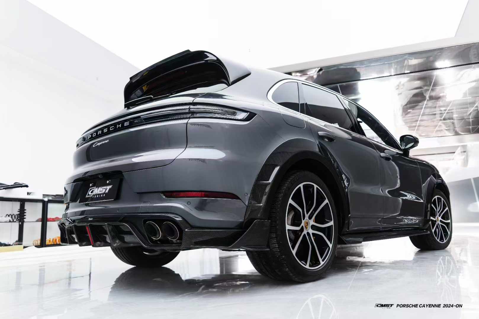 Porsche Cayenne 9Y0.2 Facelift (2024+) CMST Dry Carbon Body Kit - Image 11