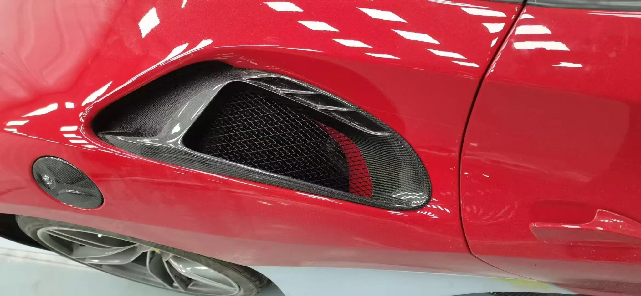 Ferrari 488GTB Upgrade to Pista Full Conversion Body Kit (Plastic & Dry-Carbon) - Image 17