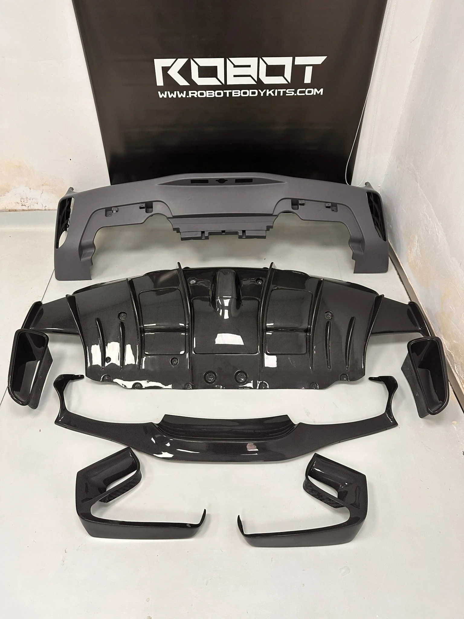 Ferrari 488GTB Upgrade to Pista Full Conversion Body Kit (Plastic & Dry-Carbon) - Image 20