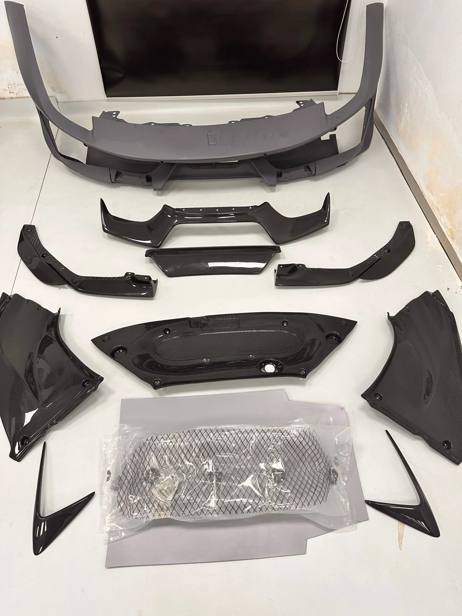 Ferrari 488GTB Upgrade to Pista Full Conversion Body Kit (Plastic & Dry-Carbon) - Image 21