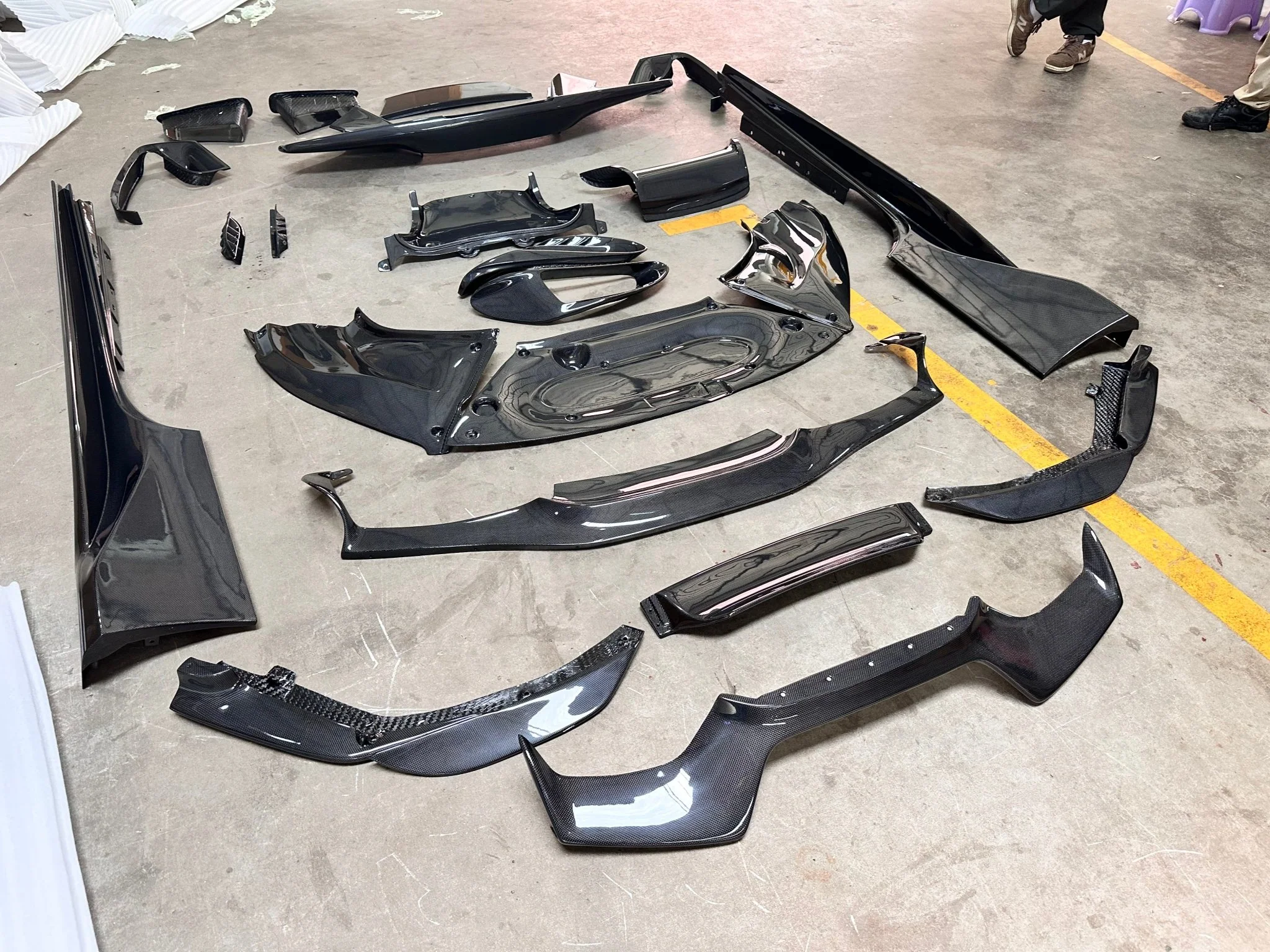 Ferrari 488GTB Upgrade to Pista Full Conversion Body Kit (Plastic & Dry-Carbon) - Image 30