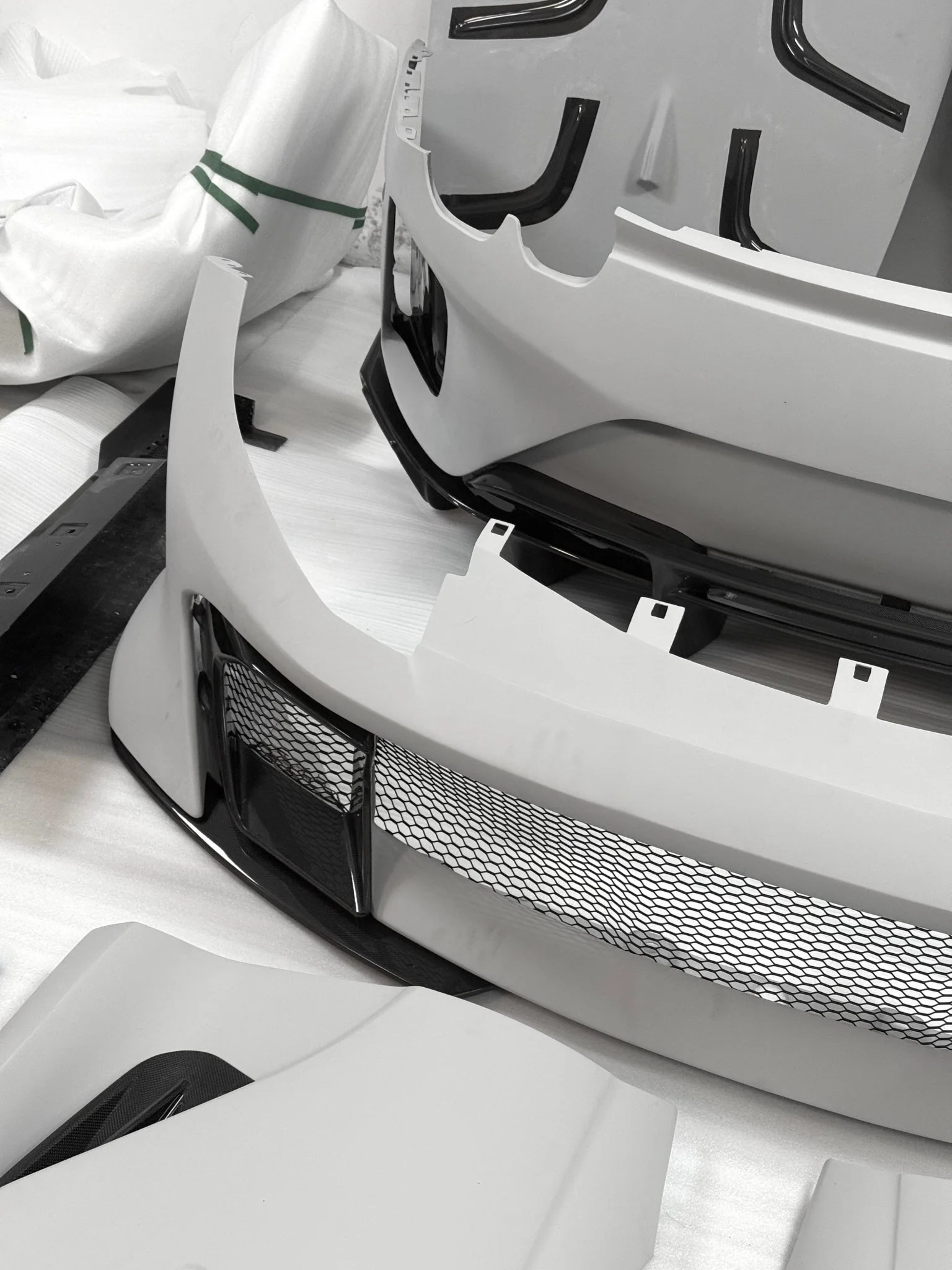 812 Superfast / GTS to Competizione-Style Carbon Fibre Conversion Body Kit (Aftermarket) - Image 25