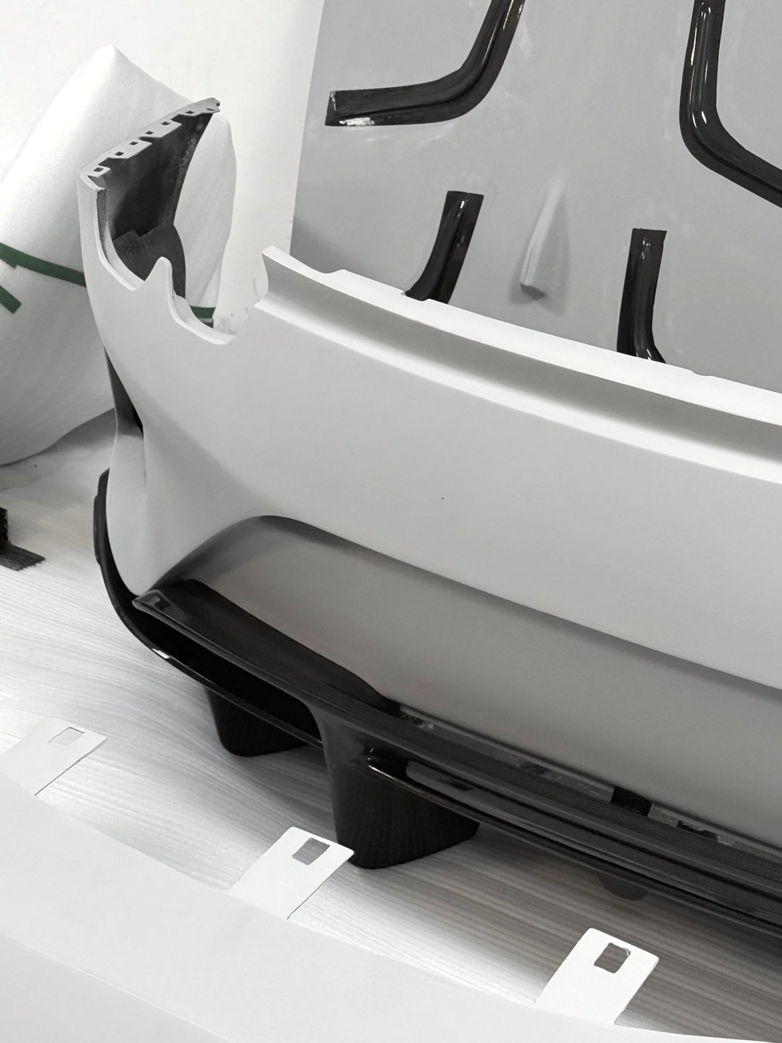 812 Superfast / GTS to Competizione-Style Carbon Fibre Conversion Body Kit (Aftermarket) - Image 30
