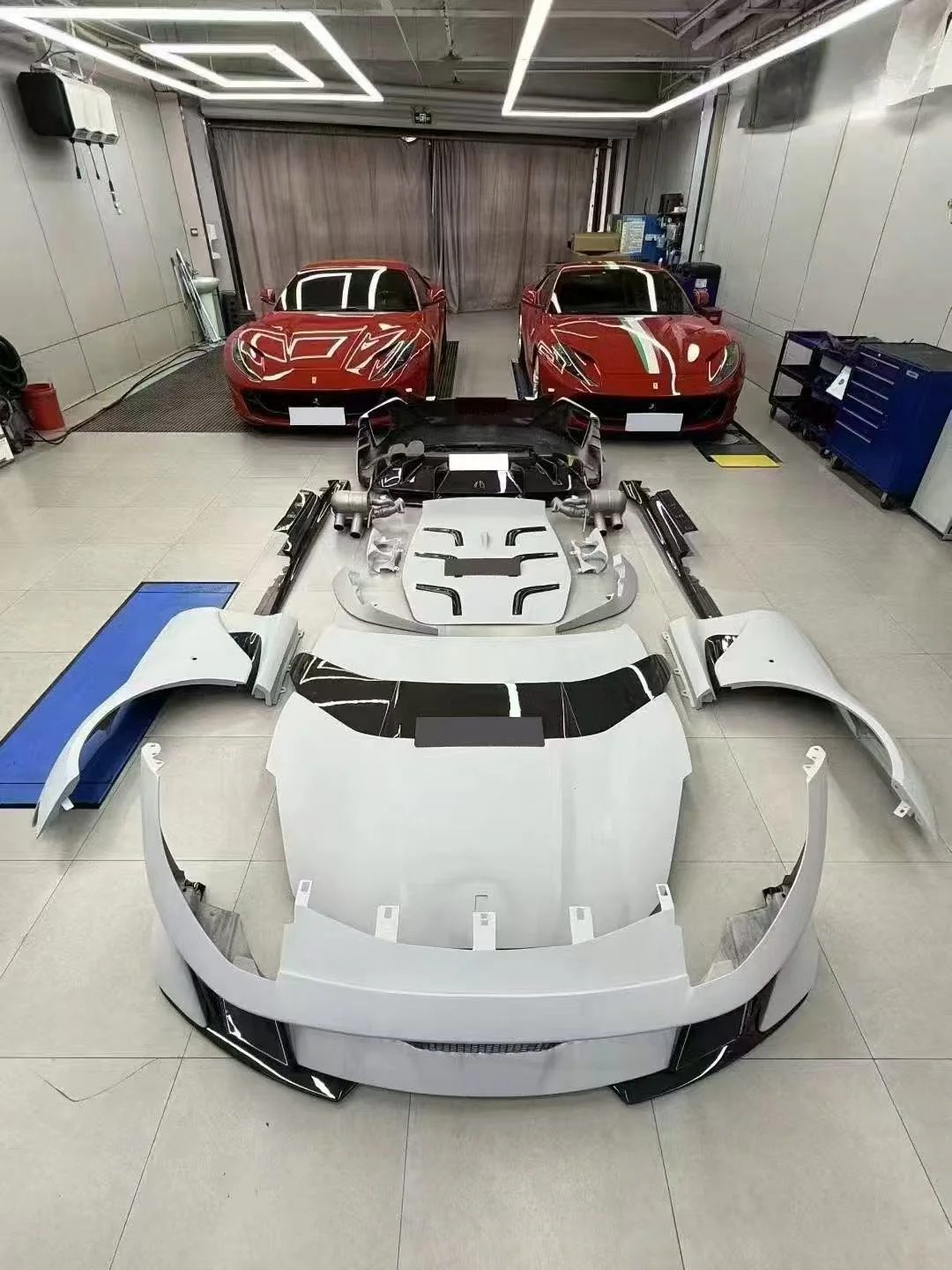 812 Superfast / GTS to Competizione-Style Carbon Fibre Conversion Body Kit (Aftermarket) - Image 8