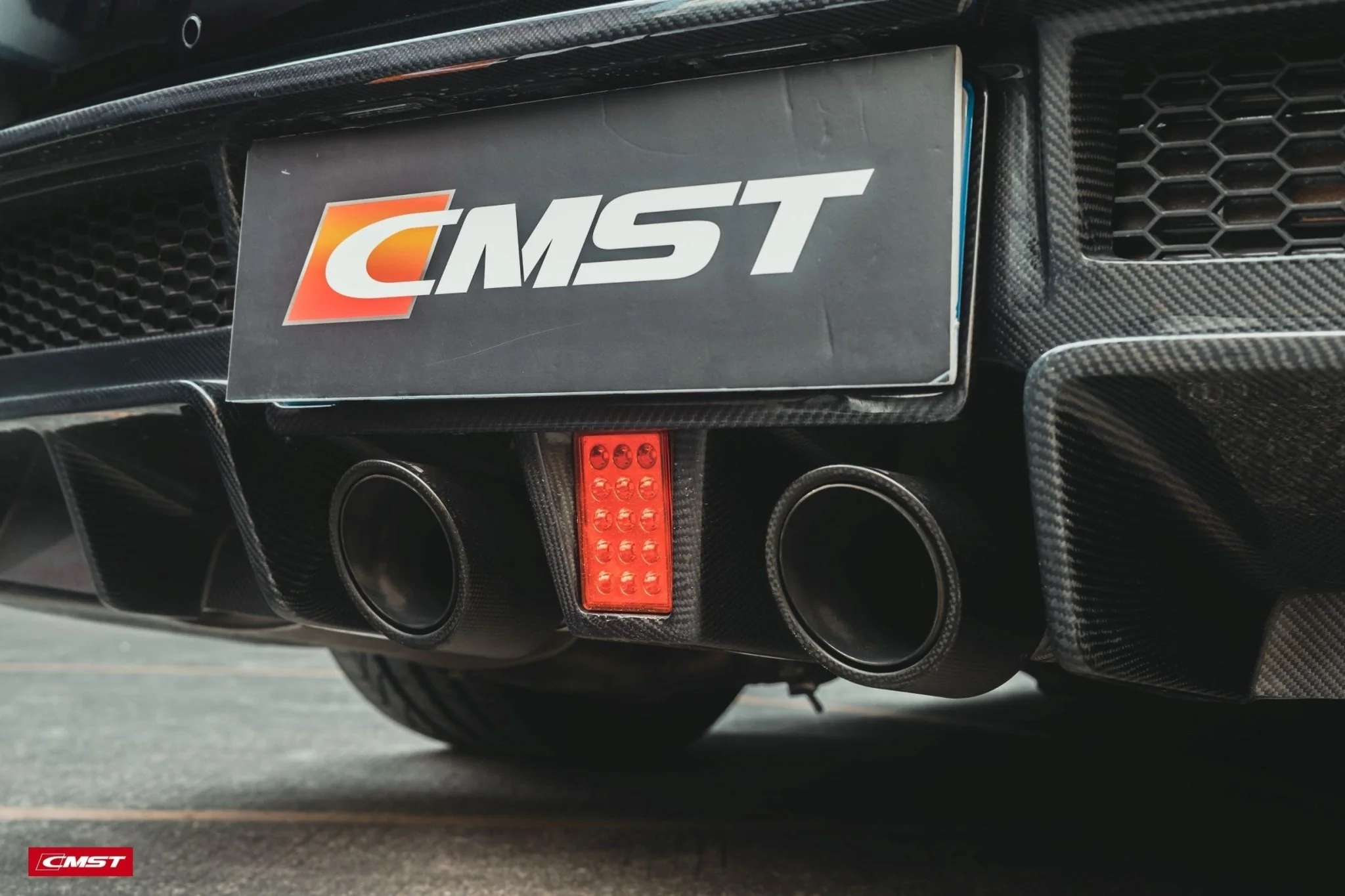 CMST Rear Bumper With Diffuser for Ford Mustang S550.1 S550.2 2015-2022 - Image 17