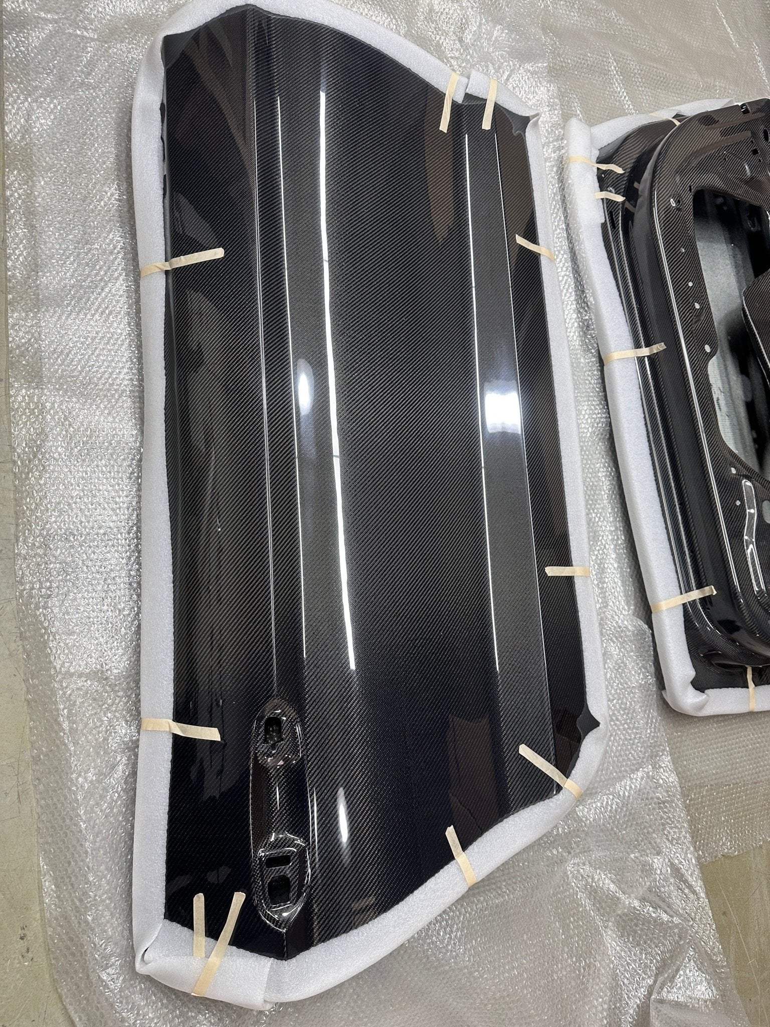 Ford Mustang S550 Mustang FRP / Carbon Fibre Replacement Doors - Image 3