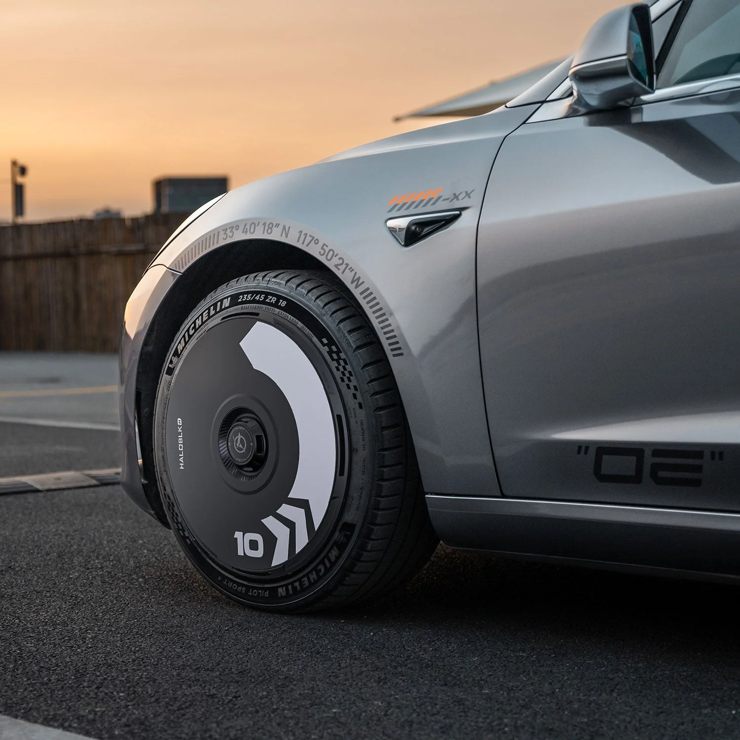 HALODISC 2 Tesla Wheel Covers丨Arrow - Image 6