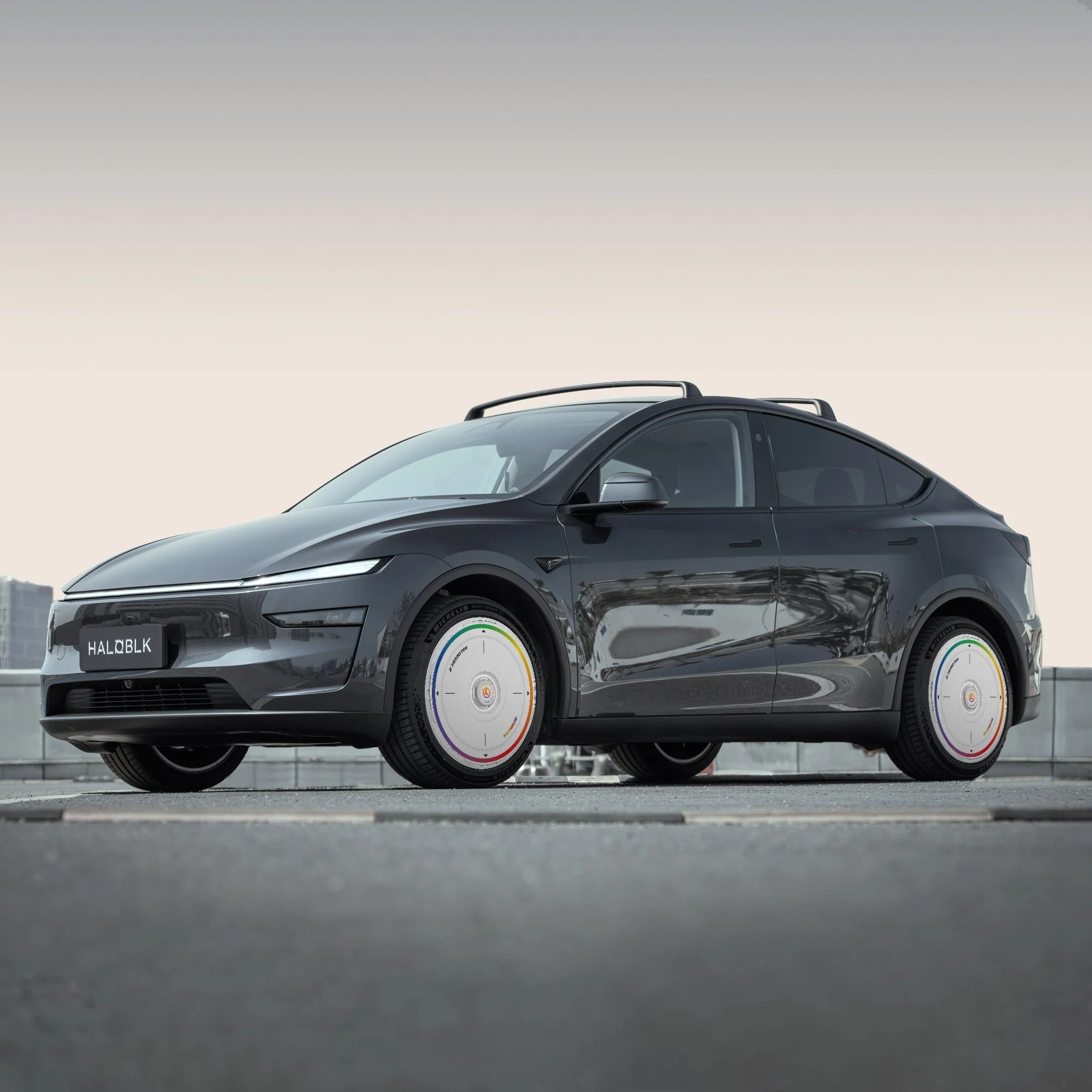 HALODISC 2 Tesla Wheel Covers丨Rainbow Road - Image 3