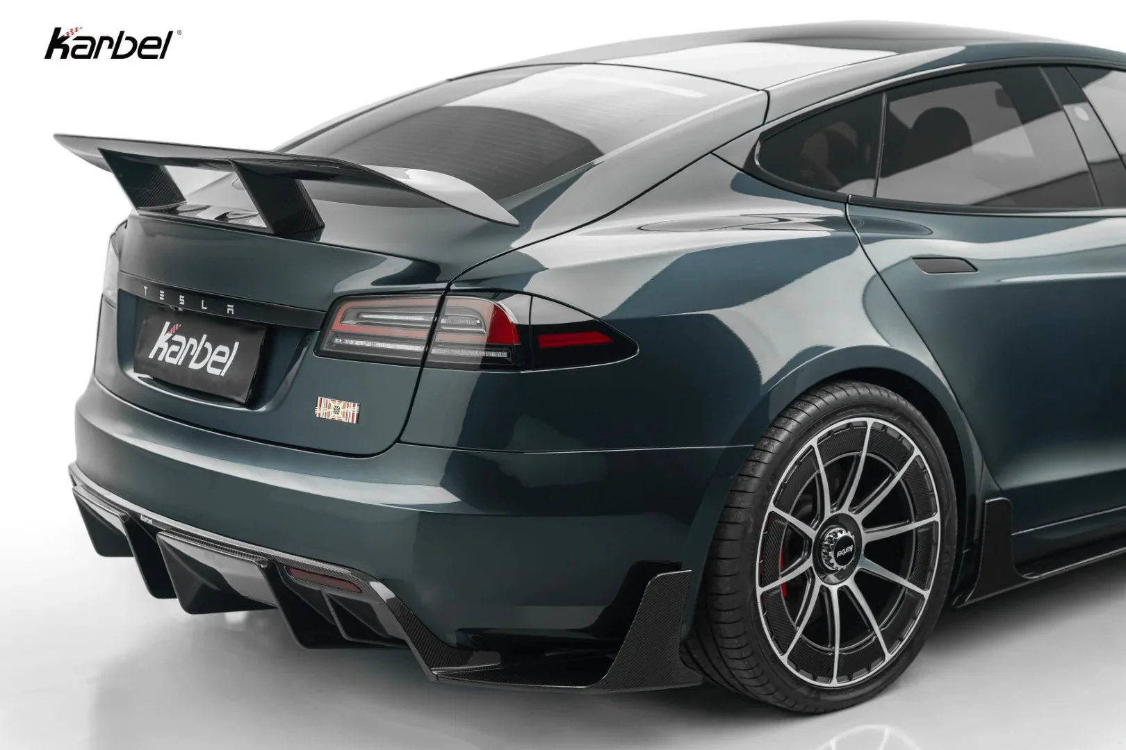 Karbel Dry-Carbon (Prepreg) Tesla Model S (3rd Gen) Full Bodykit - Image 7