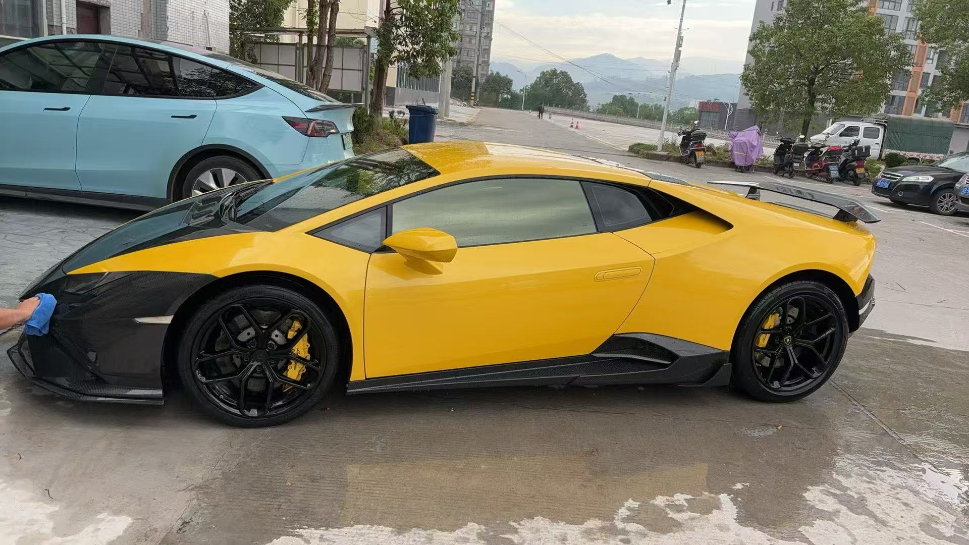 Lamborghini Huracan LP580 / LP610 / EVO → Dry-Carbon Fibre Tecnica Conversion Body Kit - Image 6