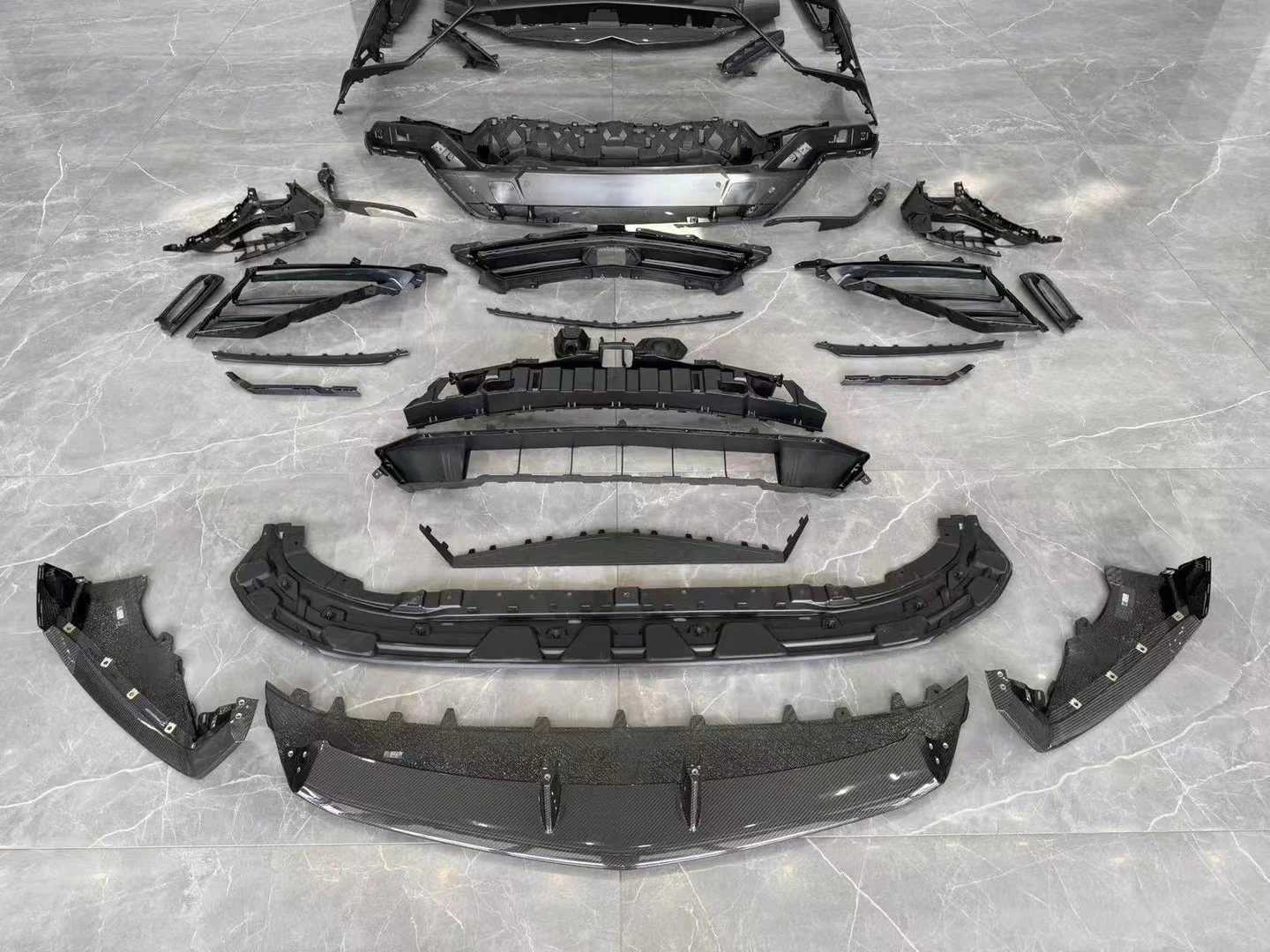2018 - 2022 Lamborghini Urus Conversion to 2023 Body Kit - Image 9
