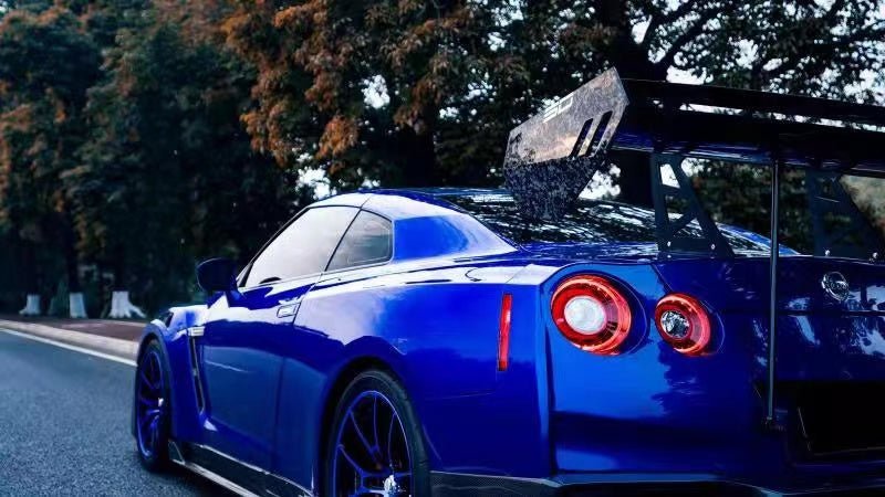 Robot Craftsman Nissan GTR Body Kit (R35) Fibre Glass Reinforced Plastic Complete Body Kit (FRP) - Image 15