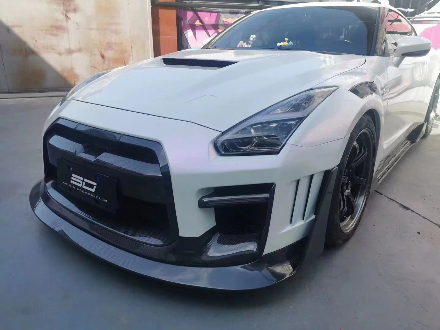 Robot Craftsman Nissan GTR Body Kit (R35) Fibre Glass Reinforced Plastic Complete Body Kit (FRP) - Image 23