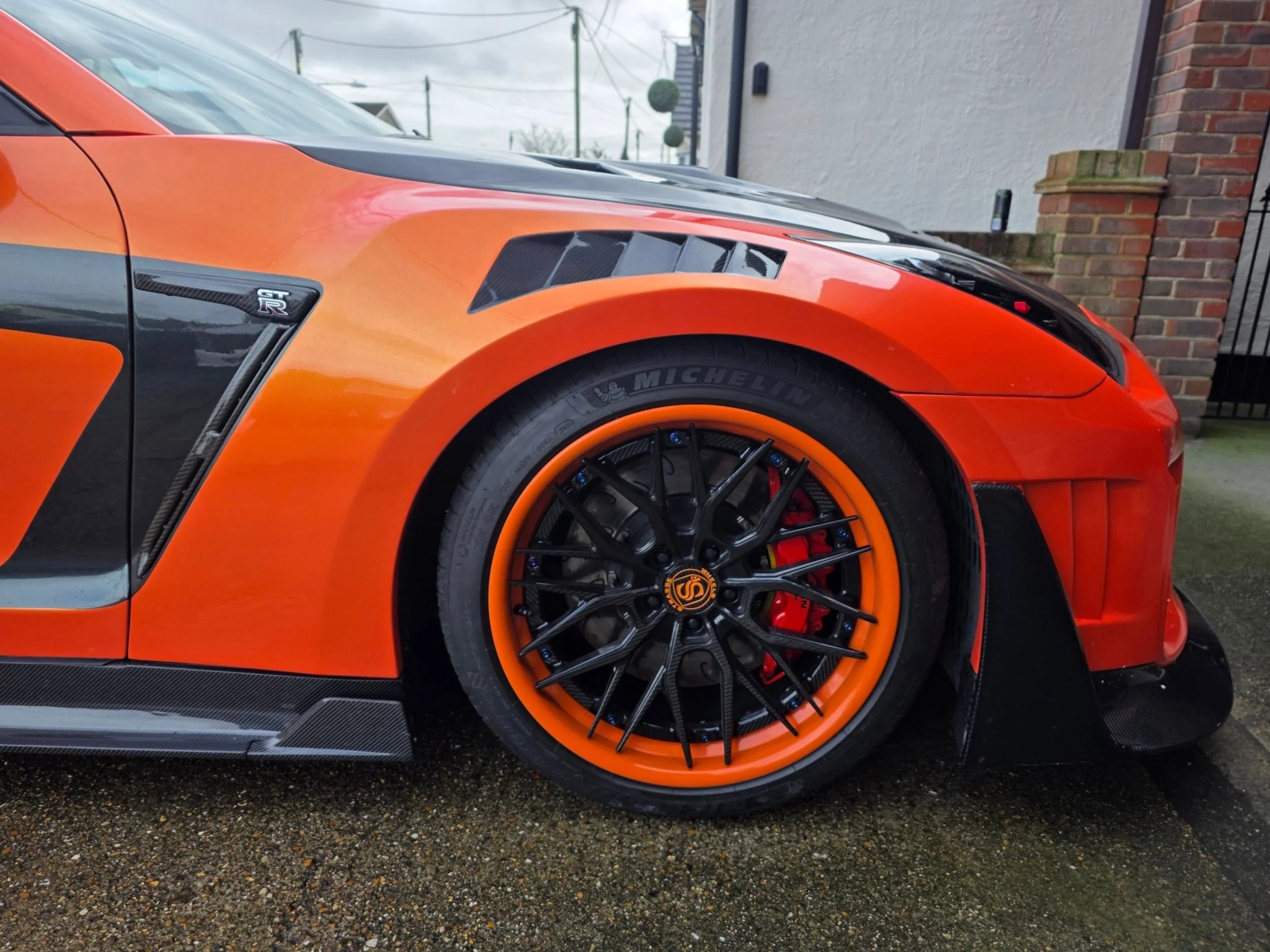 Robot Craftsman Nissan GTR Body Kit (R35) Fibre Glass Reinforced Plastic Complete Body Kit (FRP) - Image 38