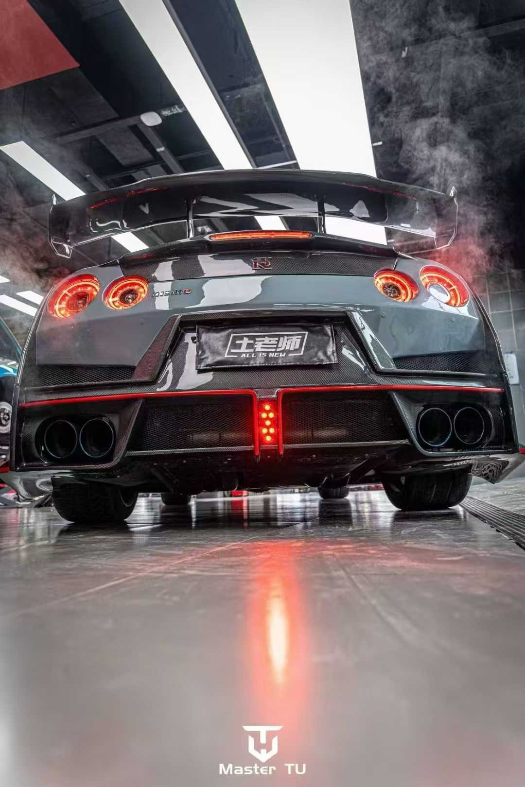 Nissan GTR R35 2024 Nismo Style Full Partial Carbon Conversion Kit (Fits 2009-2024) Version 1 - Image 5