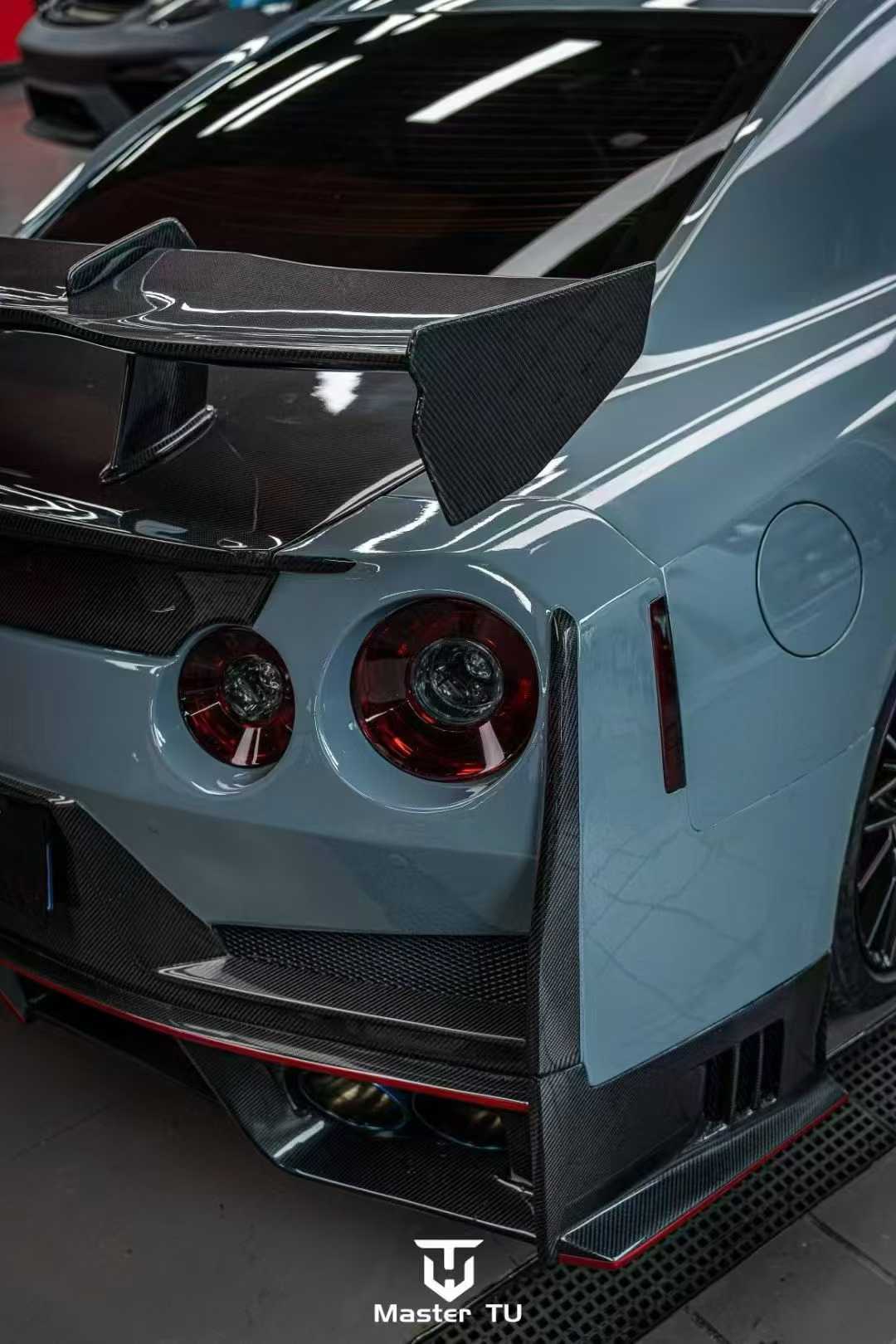Nissan GTR R35 2024 Nismo Style Full Partial Carbon Conversion Kit (Fits 2009-2024) Version 1 - Image 9