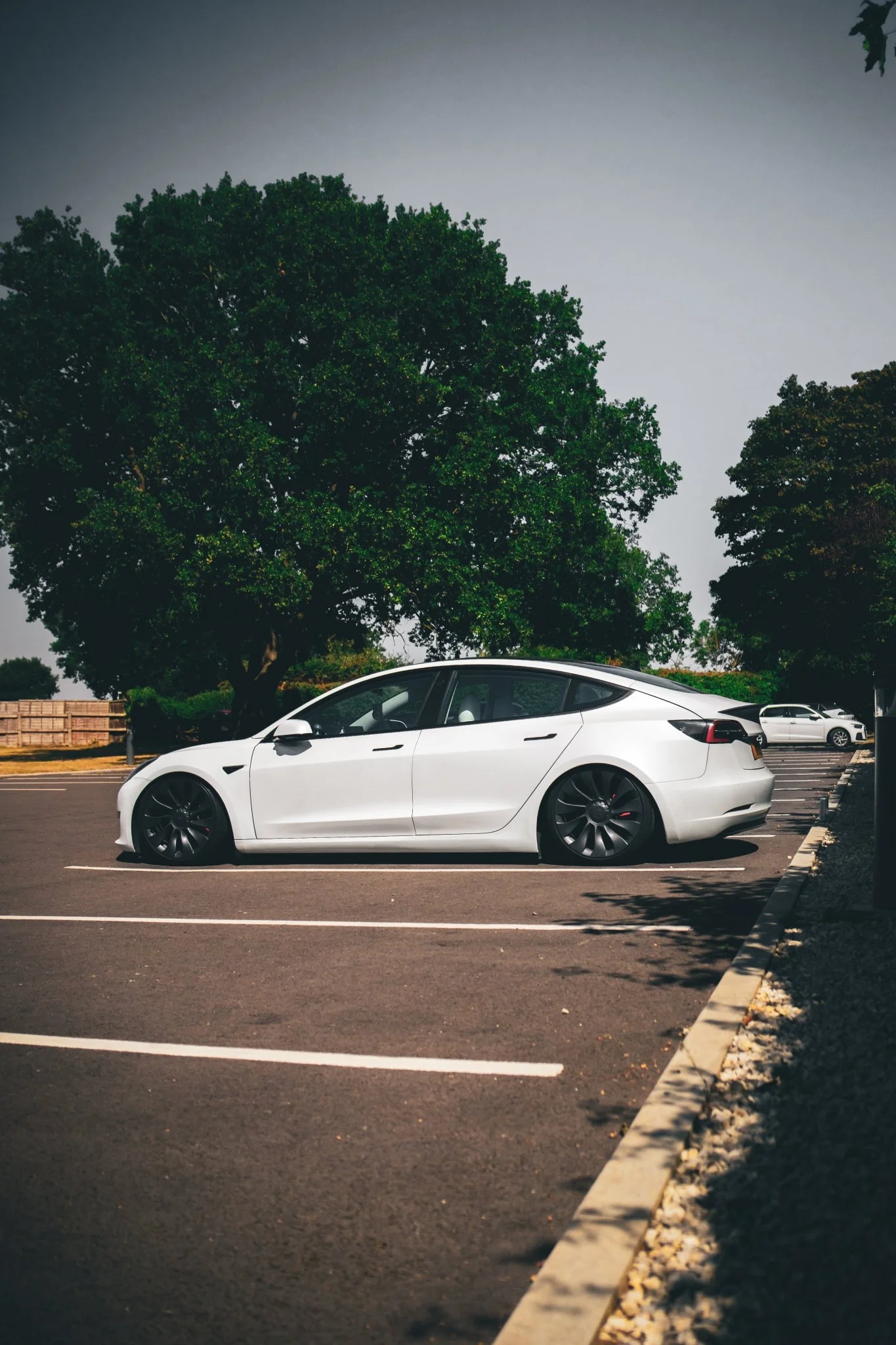 OnAir E3 Series Tesla Model 3 Full Air Suspension System (Fits RWD/AWD & Highland) - Image 5