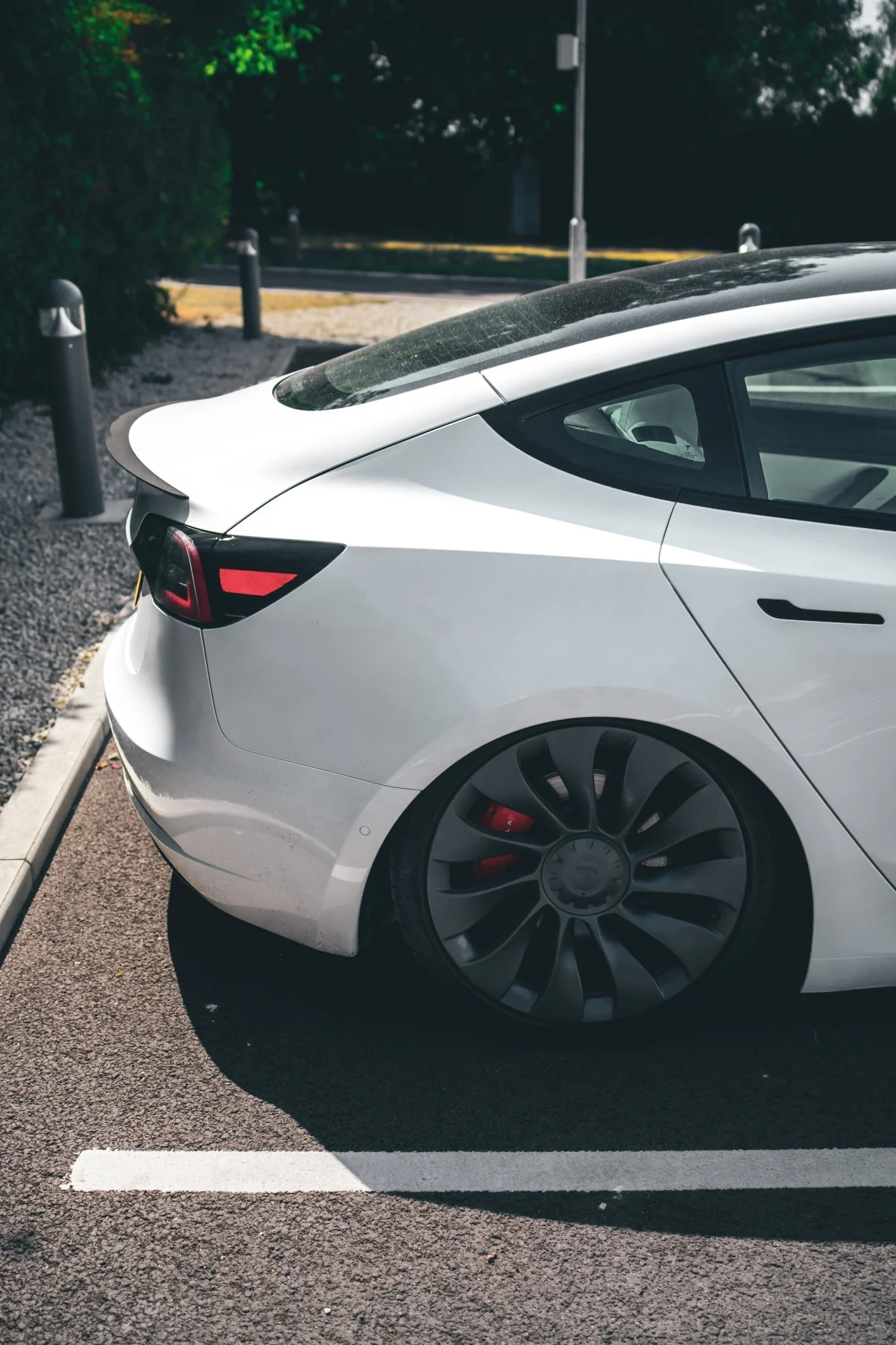 OnAir E3 Series Tesla Model 3 Full Air Suspension System (Fits RWD/AWD & Highland) - Image 7