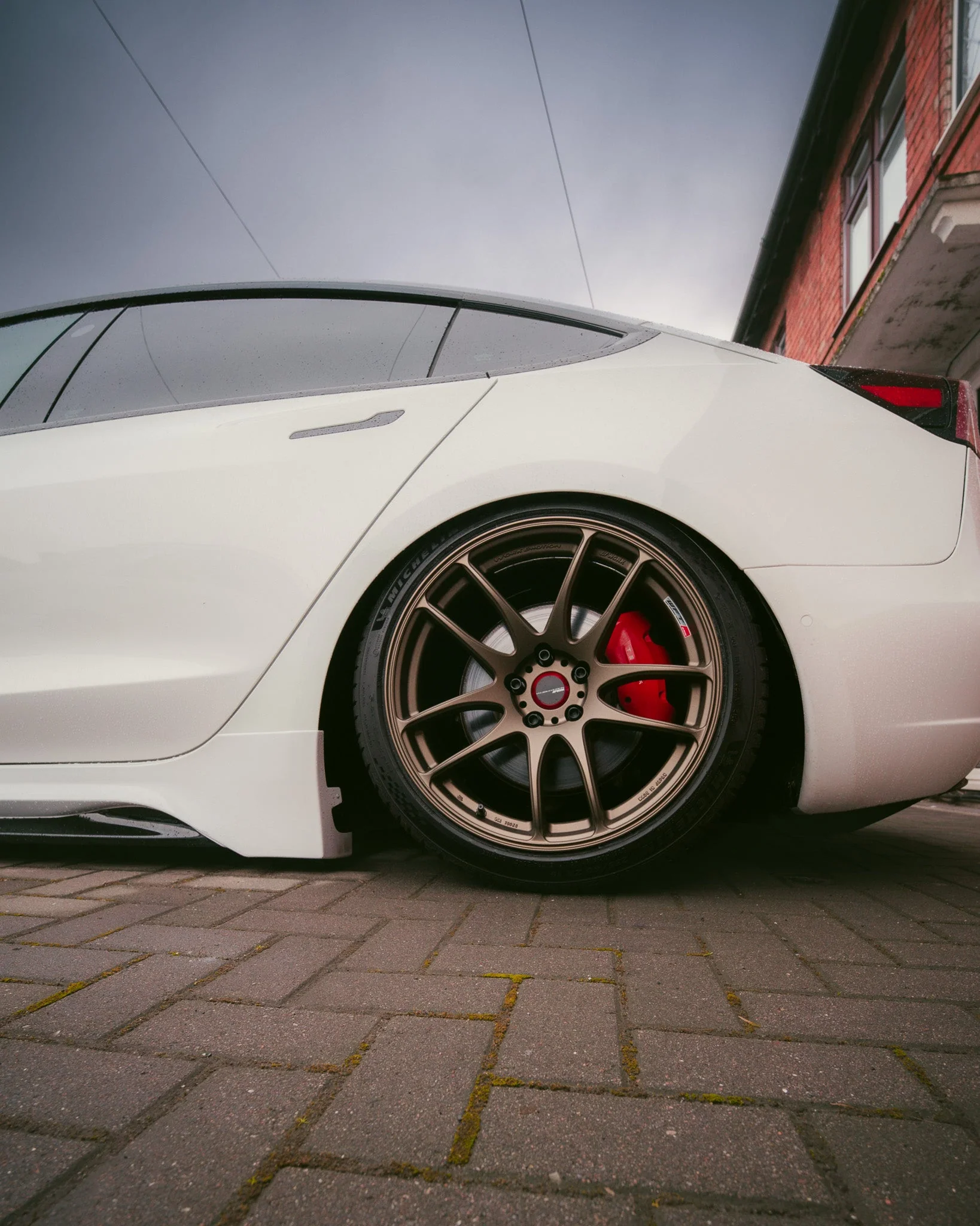 OnAir E3 Series Tesla Model 3 Full Air Suspension System (Fits RWD/AWD & Highland) - Image 9