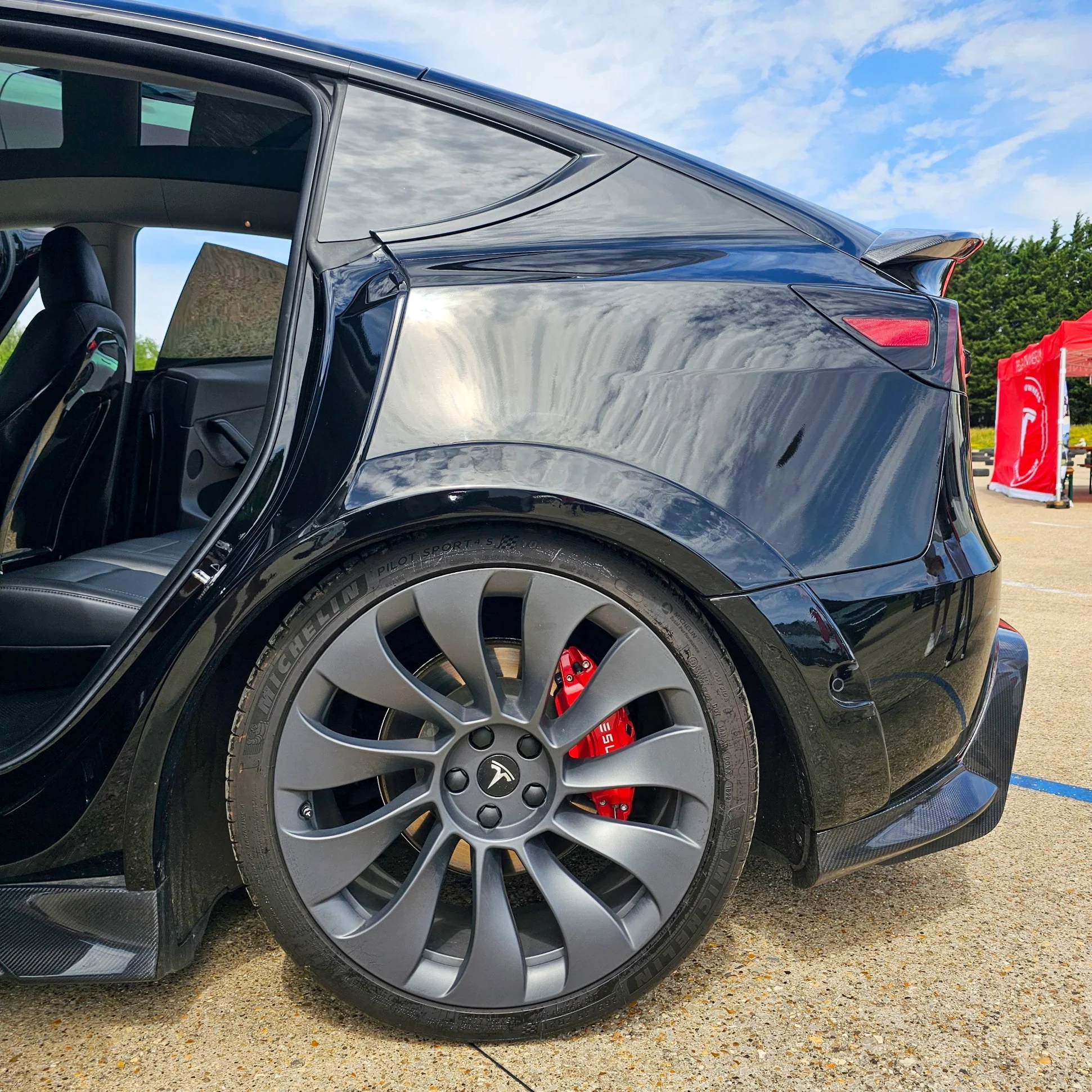 OnAir E3 Series Tesla Model Y Full Air Suspension System (Fits RWD / AWD) - Image 18