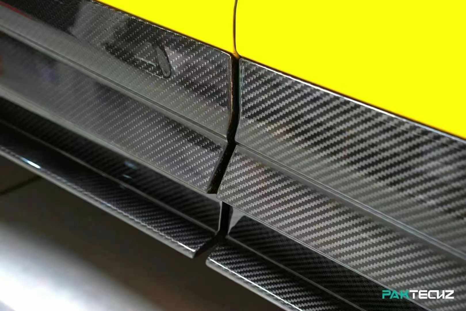 PAKTECHZ Carbon Fiber Aero Body Kit for Lotus Eletre - Image 25