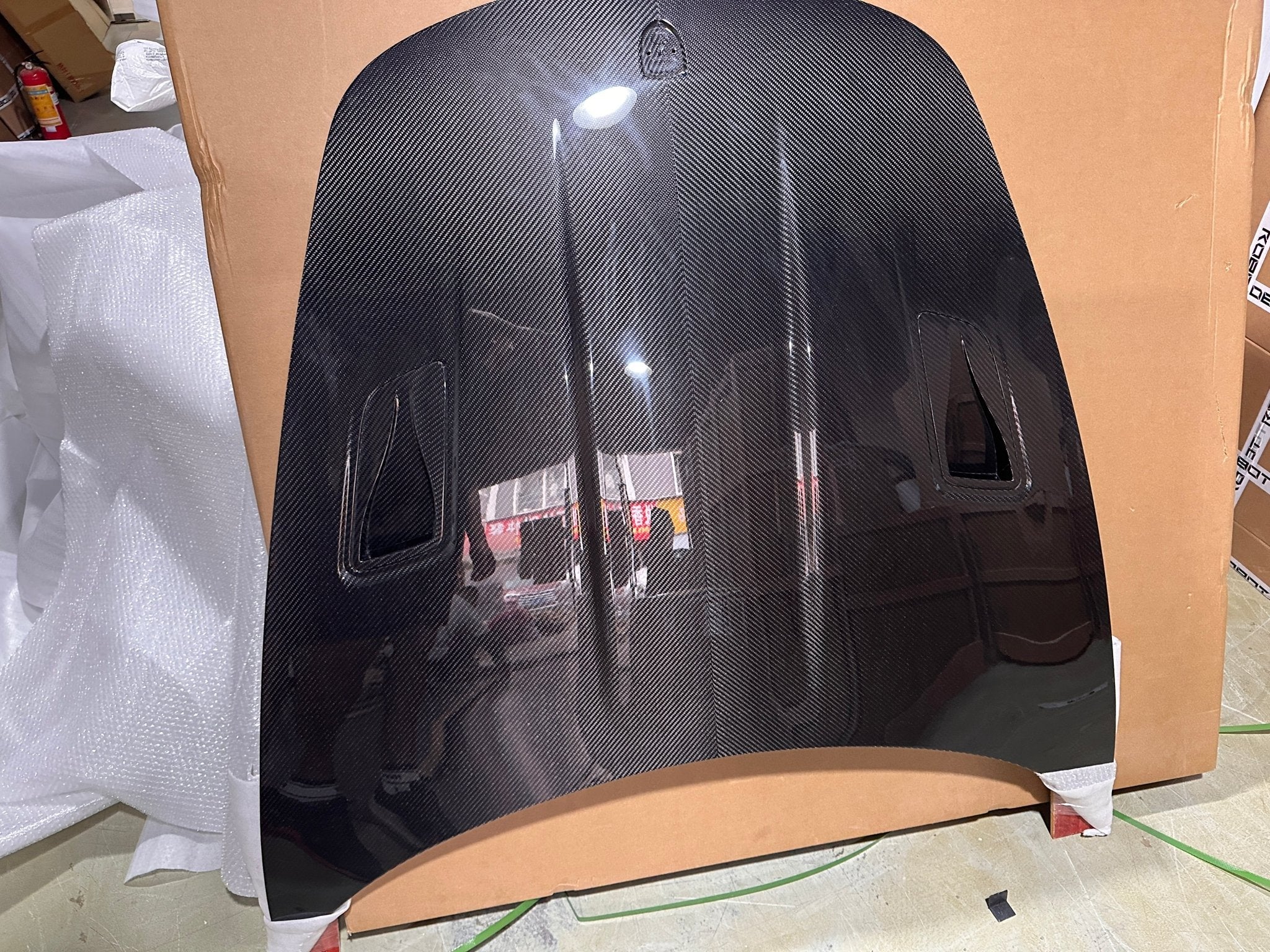 Porsche 718 / 981 / 991.1 / 991.2 Dry-Carbon (Prepreg) GT4 RS Style Bonnet - Image 14
