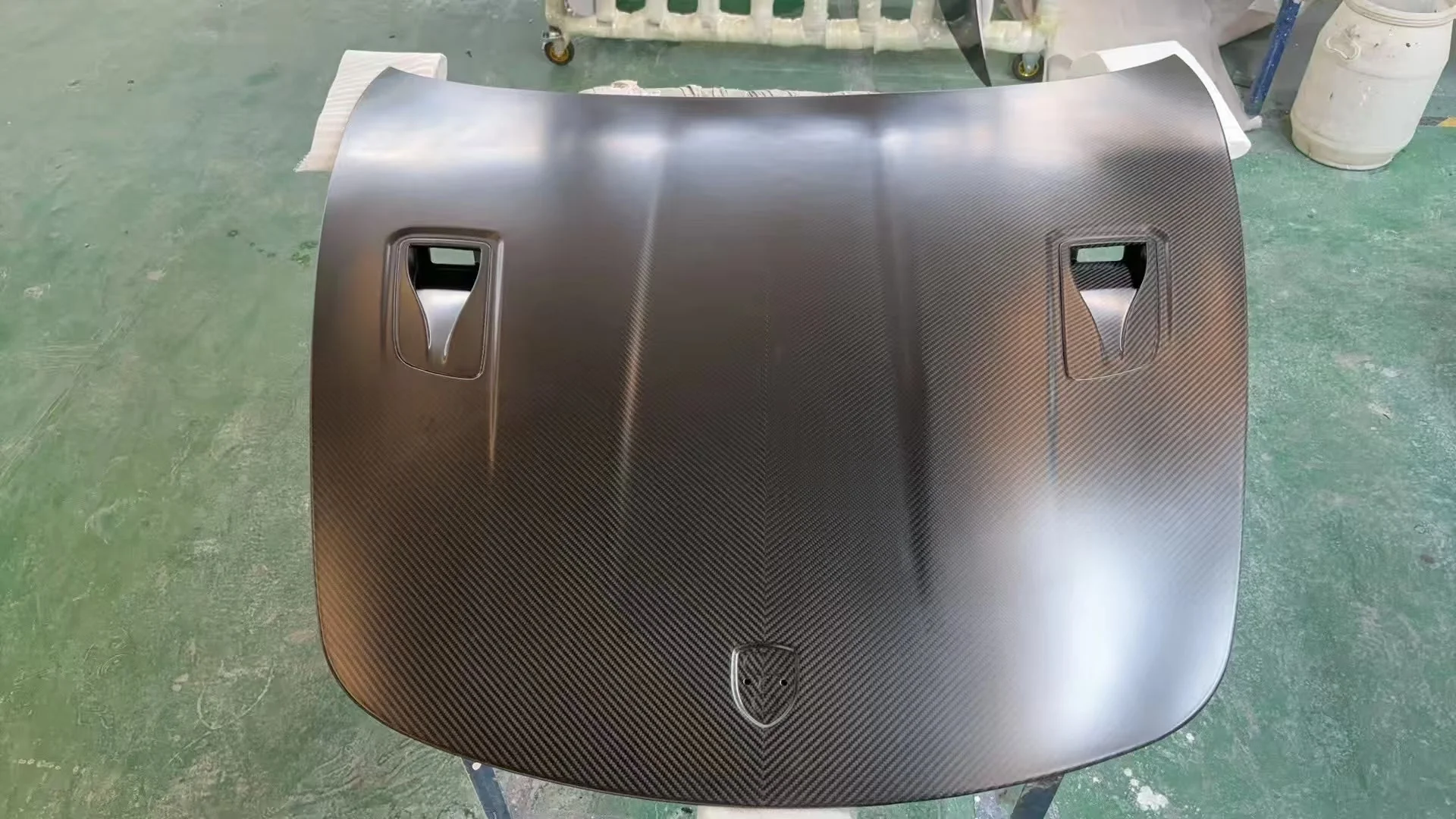 Porsche 718 / 981 / 991.1 / 991.2 Dry-Carbon (Prepreg) GT4 RS Style Bonnet - Image 15