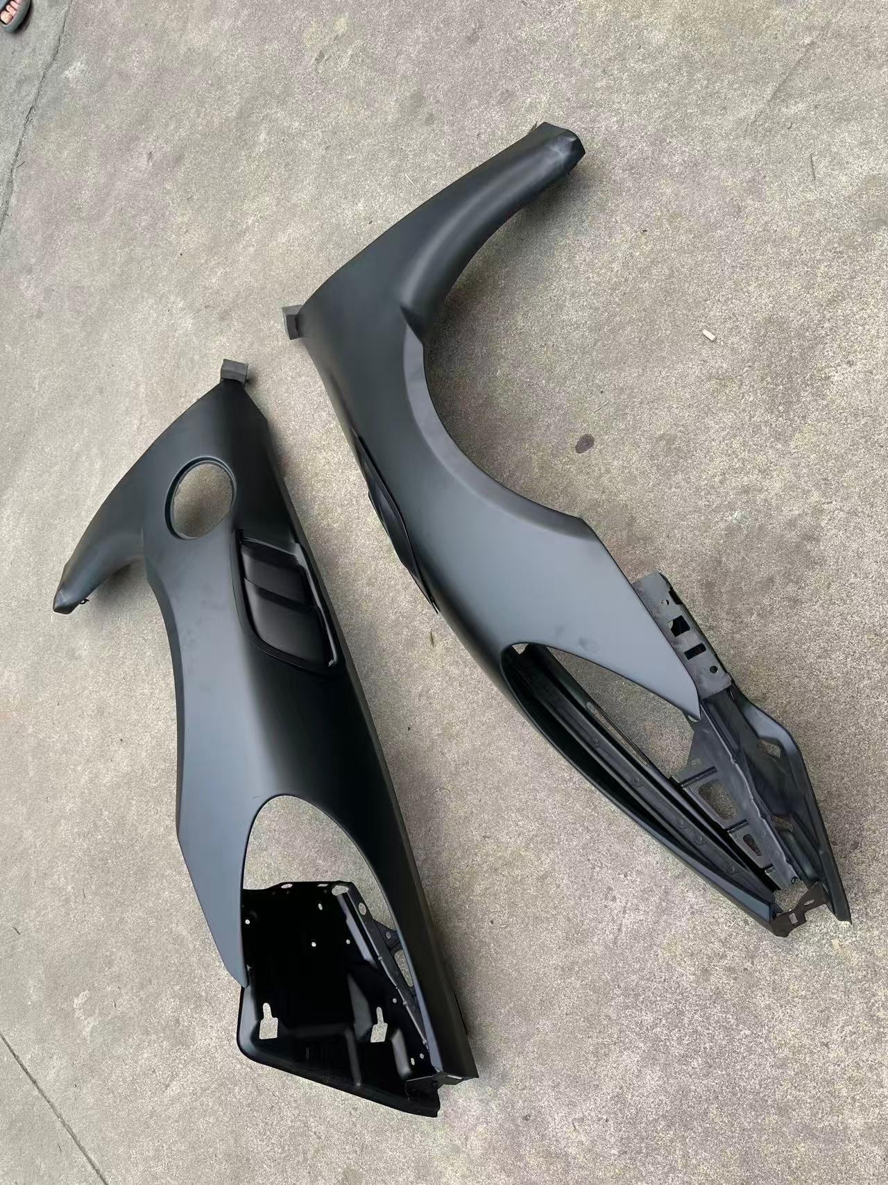 Porsche 718 Cayman GT4 RS Conversion Kit - Image 34