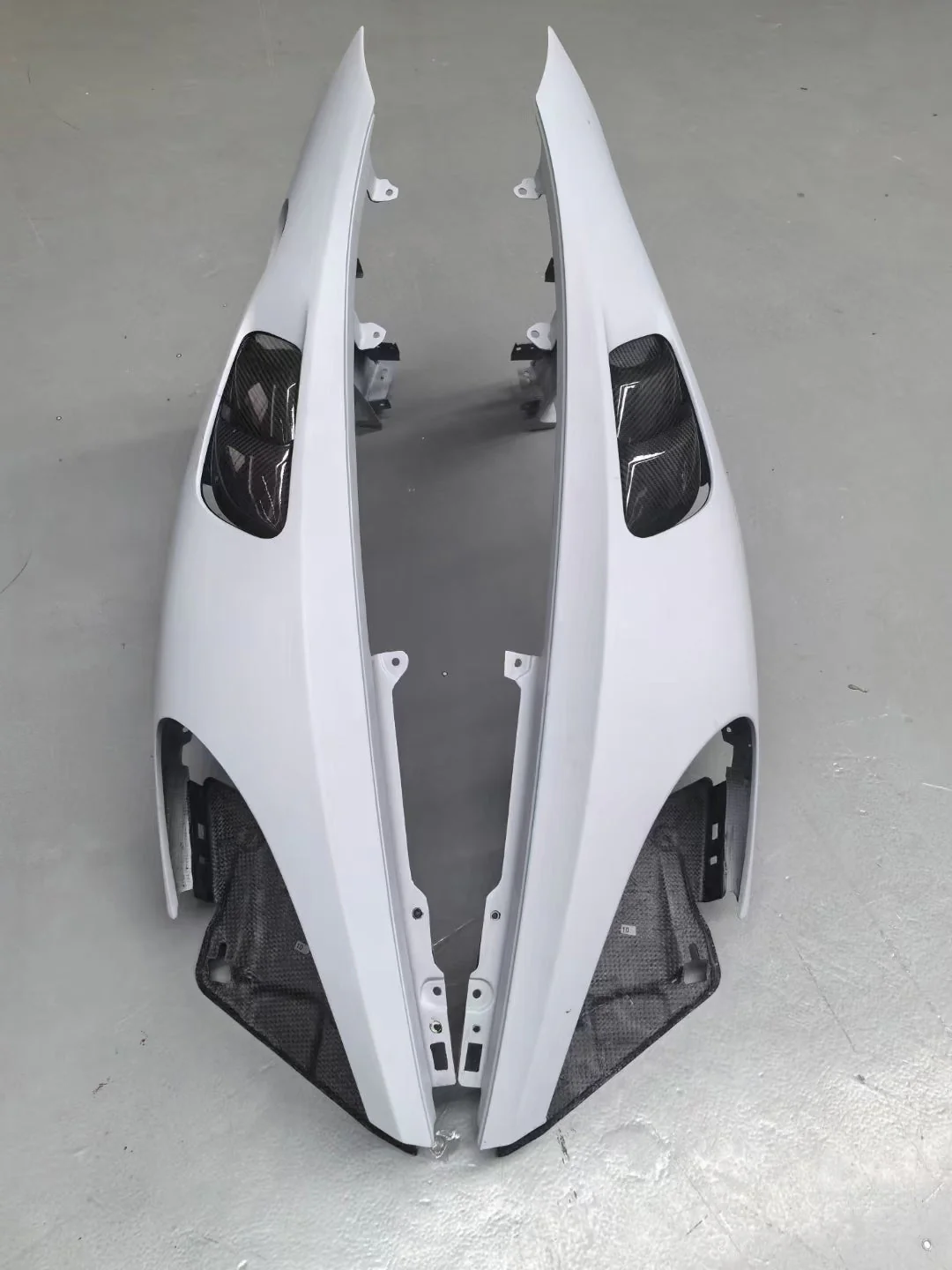 Porsche 718 Cayman GT4 RS Conversion Kit - Image 8