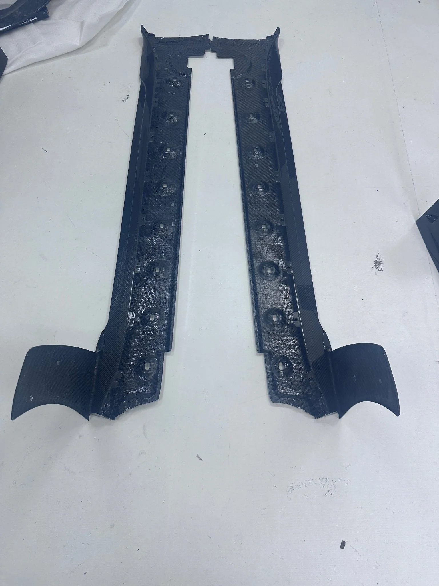 Porsche 992 GT3 RS Plastic OEM Dry-Carbon Replacement Kit - Image 21