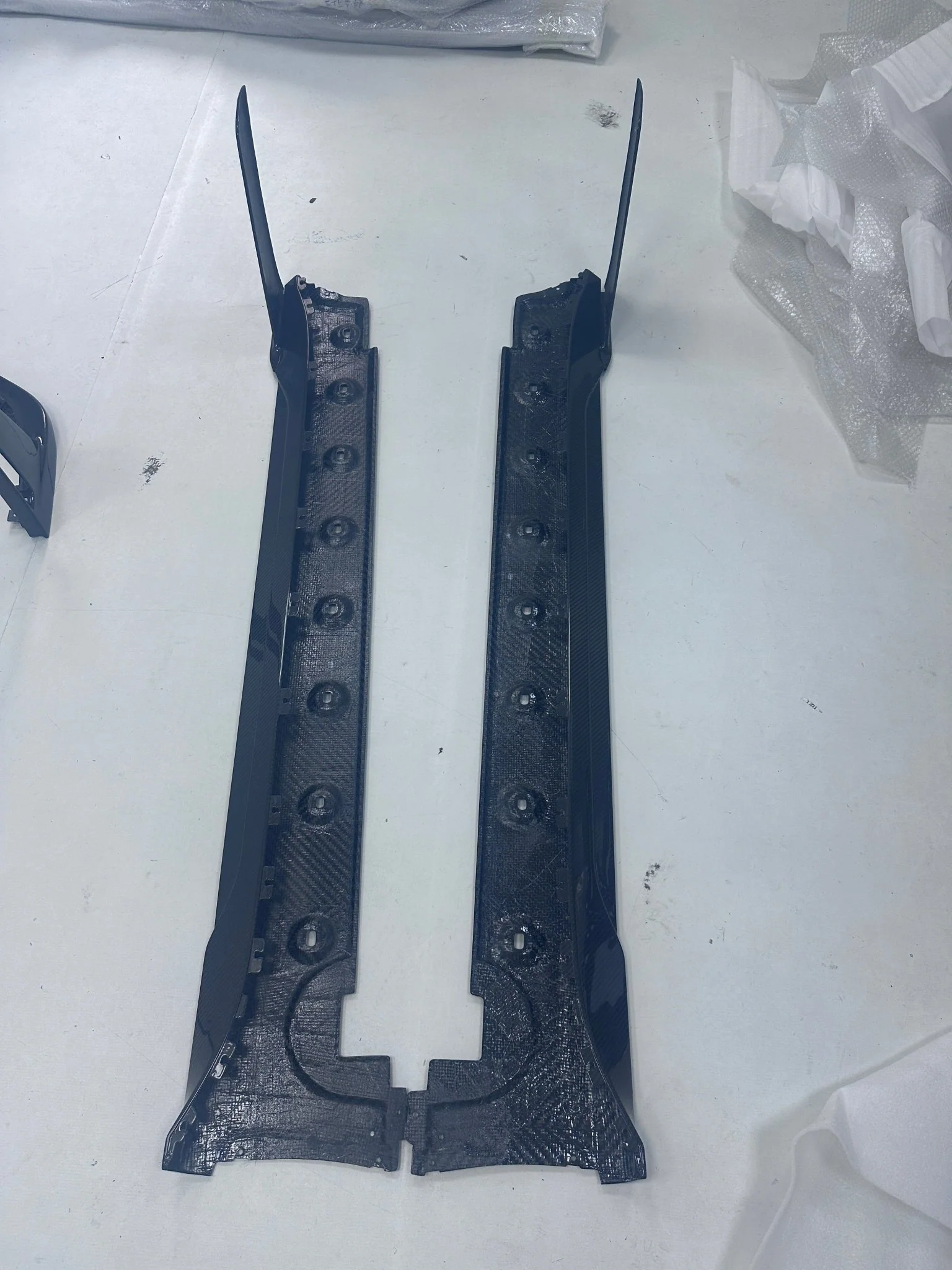 Porsche 992 GT3 RS Plastic OEM Dry-Carbon Replacement Kit - Image 22