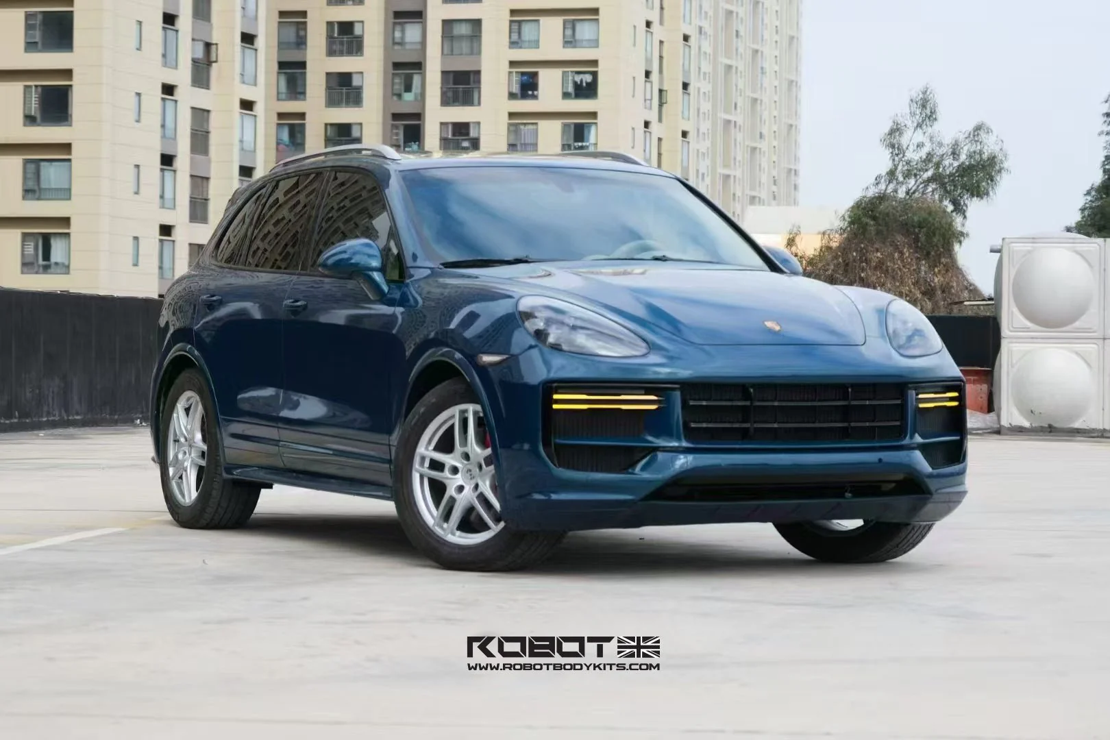 Porsche Cayenne 958.1 2011-14 to 2024 GTS (9Y0.2) Conversion Kit Including Headlight & Tail light - Image 8