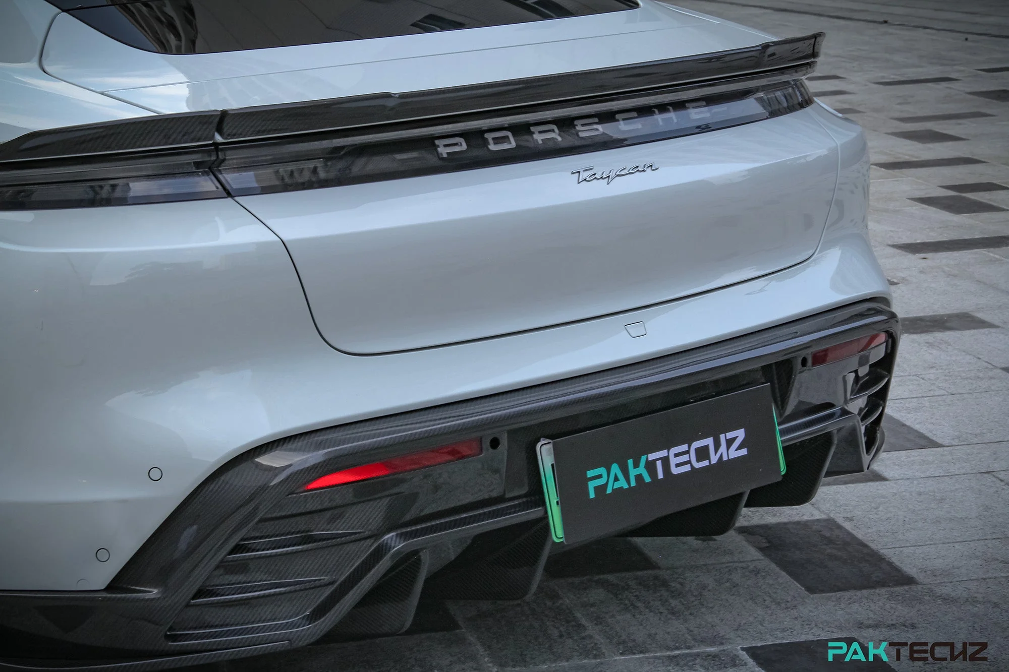 Porsche Taycan / Turismo Paktechz Full Dry Carbon Aerodynamics kit - Image 15