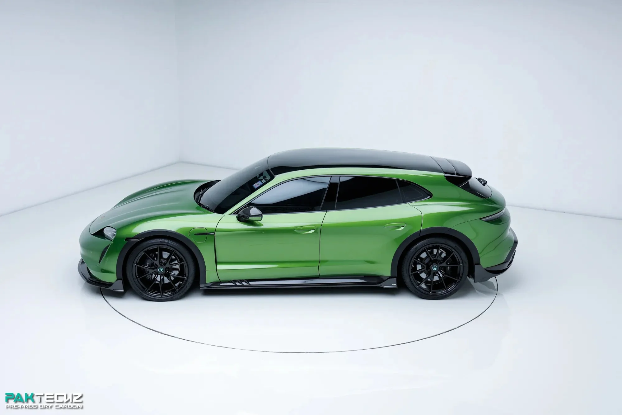 Porsche Taycan / Turismo Paktechz Full Dry Carbon Aerodynamics kit - Image 7